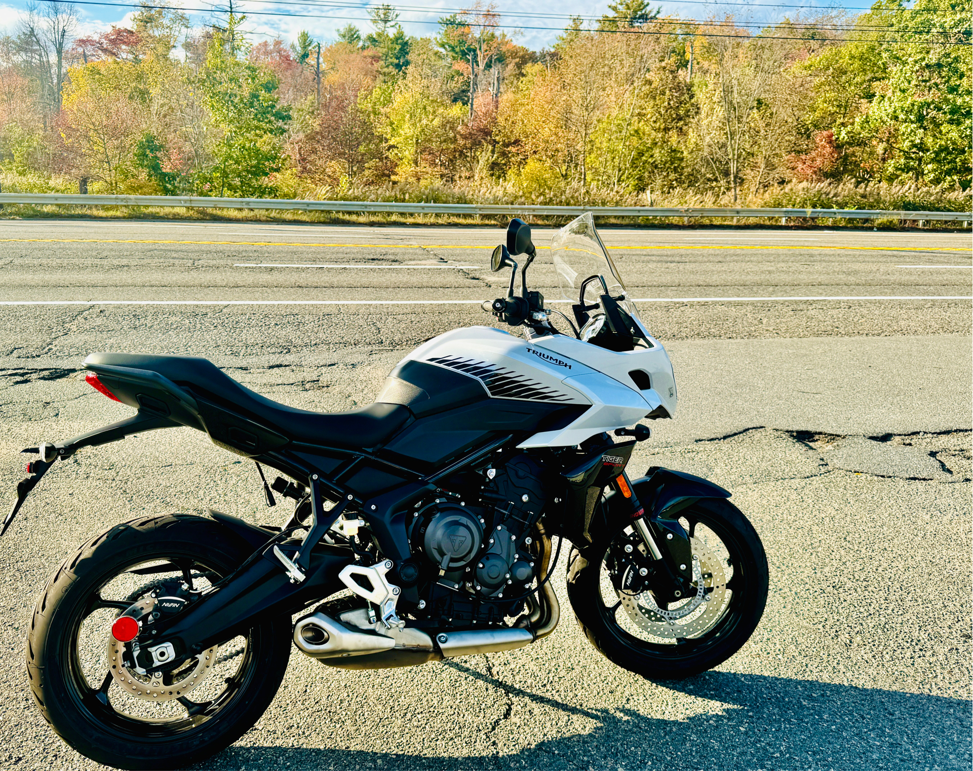 2024 Triumph Tiger Sport 660 in Foxboro, Massachusetts - Photo 12