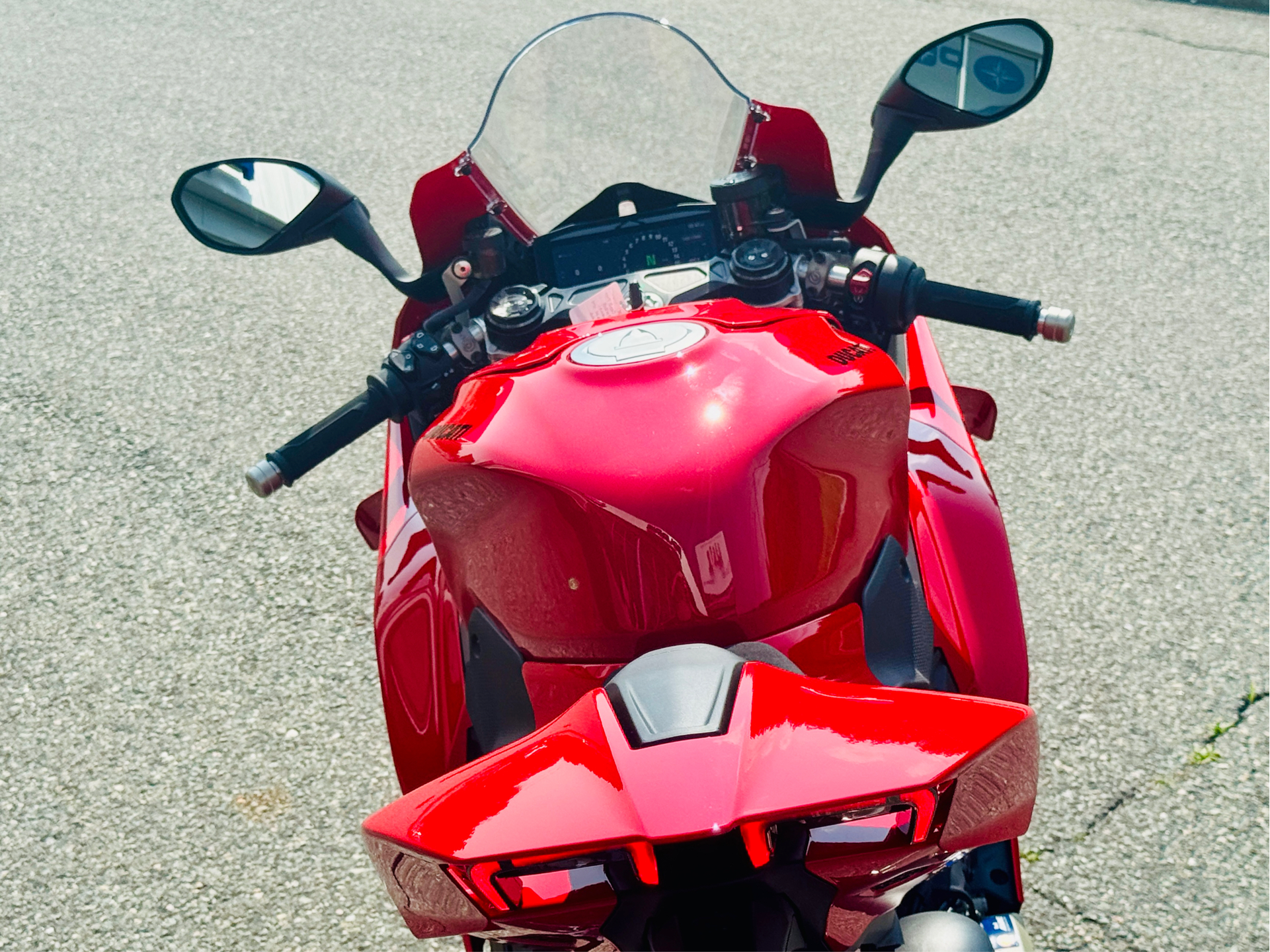 2025 Ducati Panigale V4 in Foxboro, Massachusetts - Photo 15