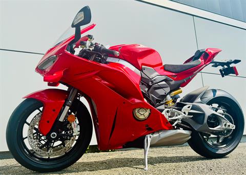 2025 Ducati Panigale V4 in Foxboro, Massachusetts - Photo 3