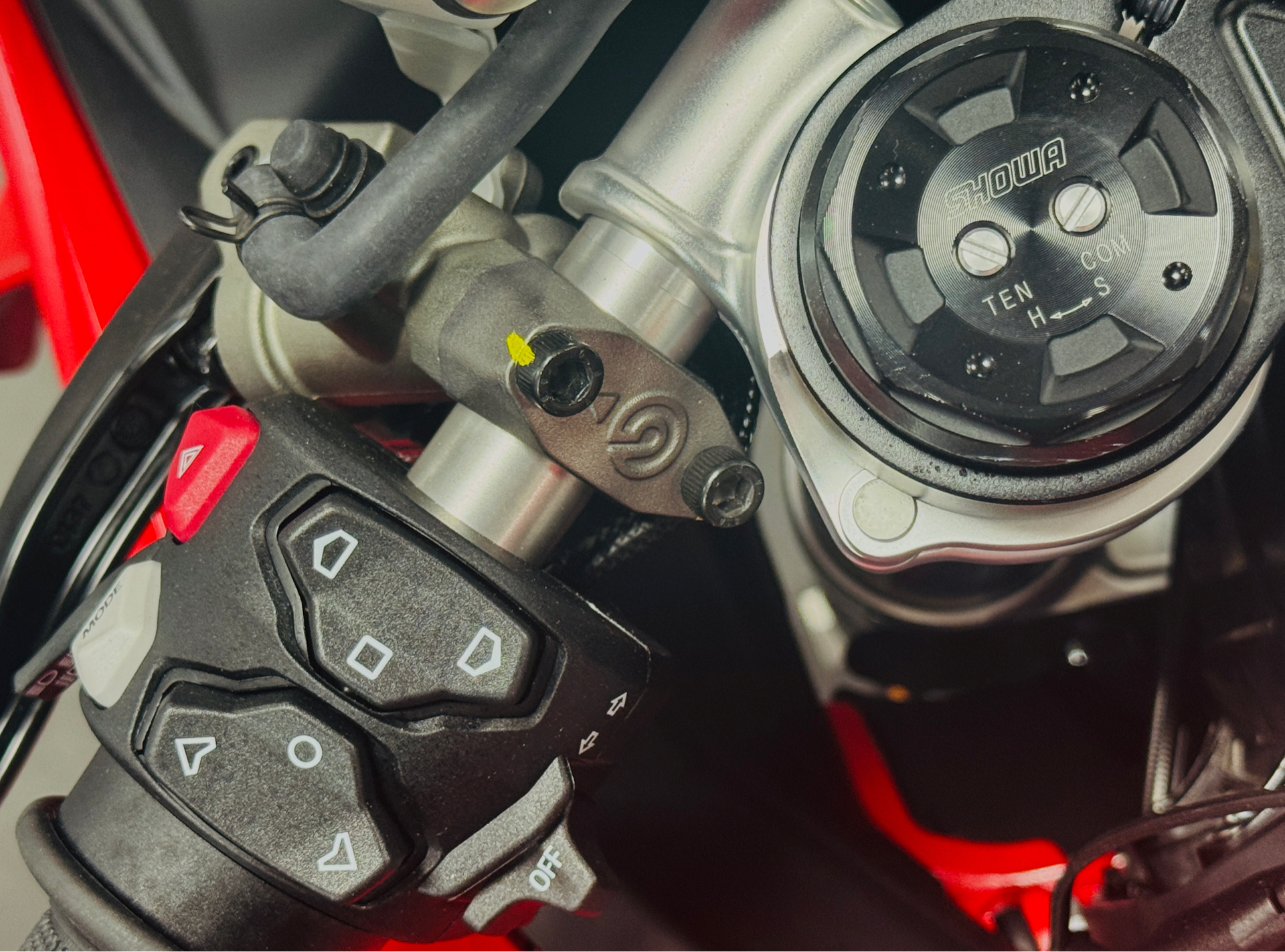 2025 Ducati Panigale V4 in Foxboro, Massachusetts - Photo 6
