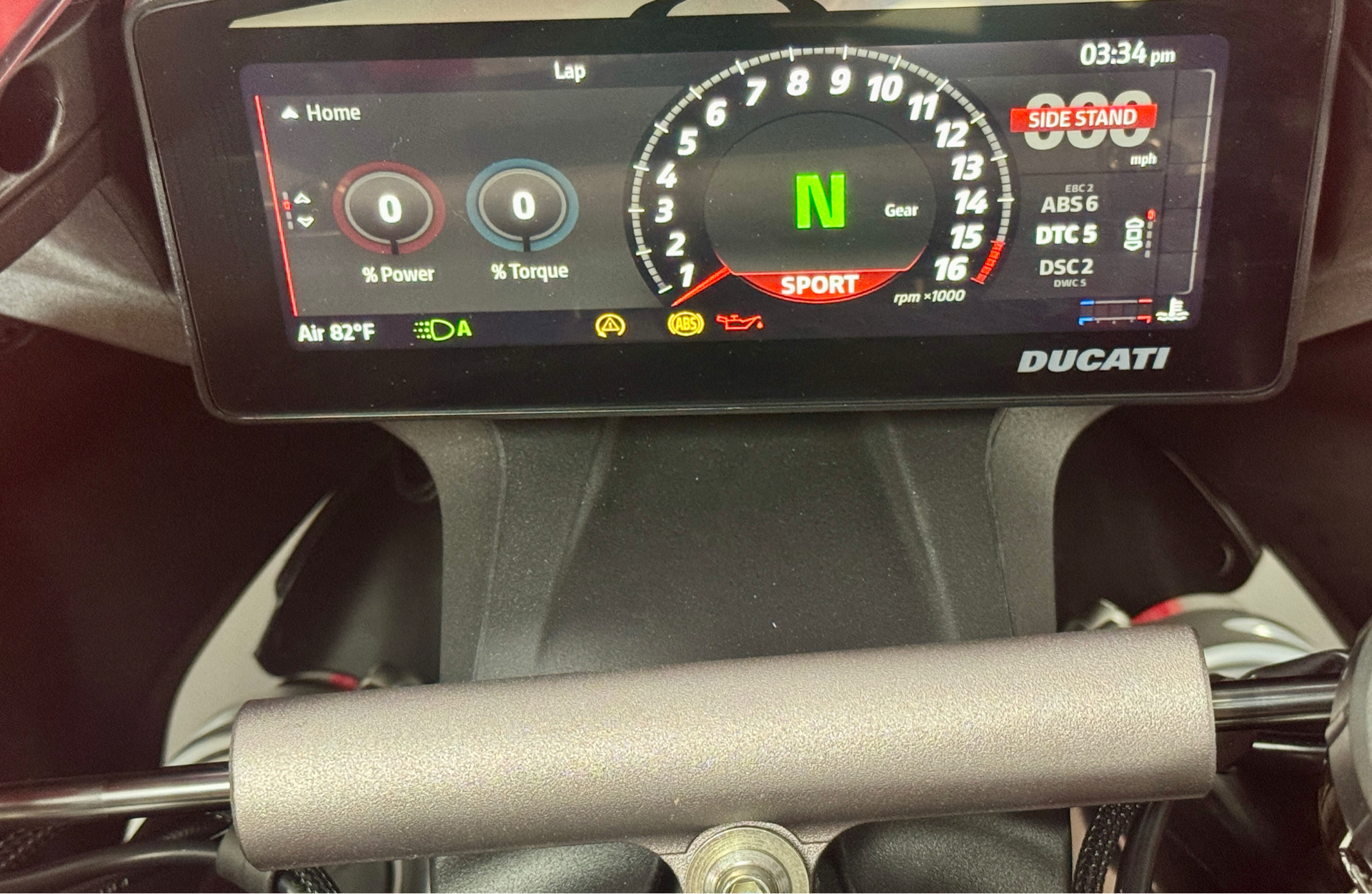 2025 Ducati Panigale V4 in Foxboro, Massachusetts - Photo 10