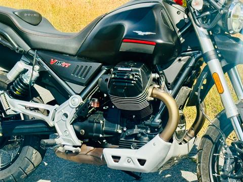 2021 Moto Guzzi V85 TT E5 in Foxboro, Massachusetts - Photo 10