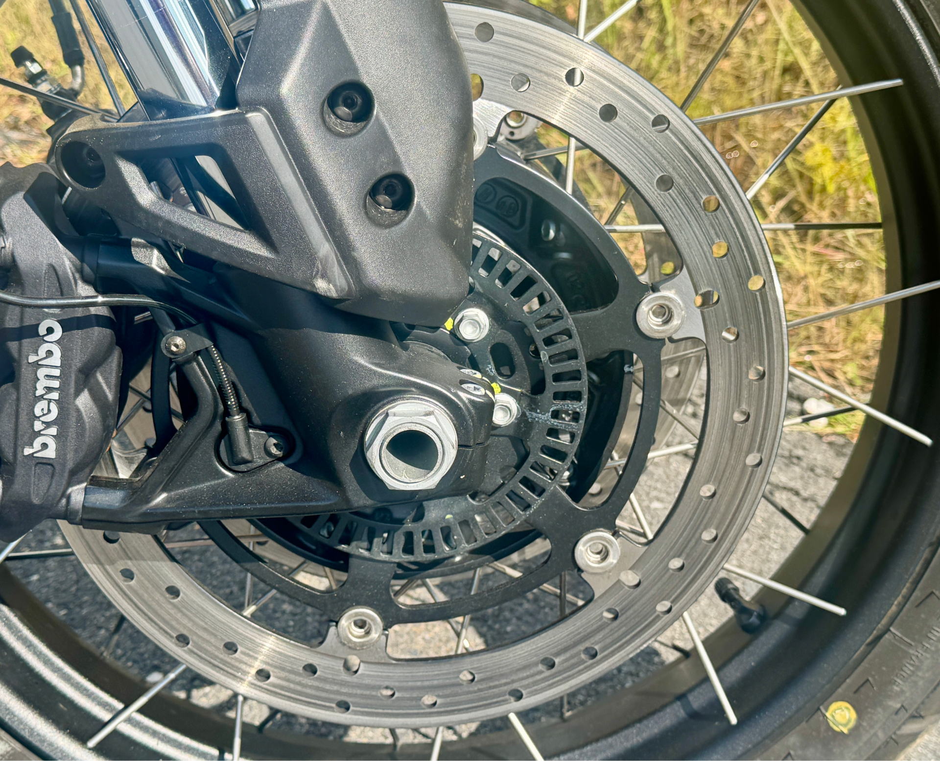 2021 Moto Guzzi V85 TT E5 in Foxboro, Massachusetts - Photo 6