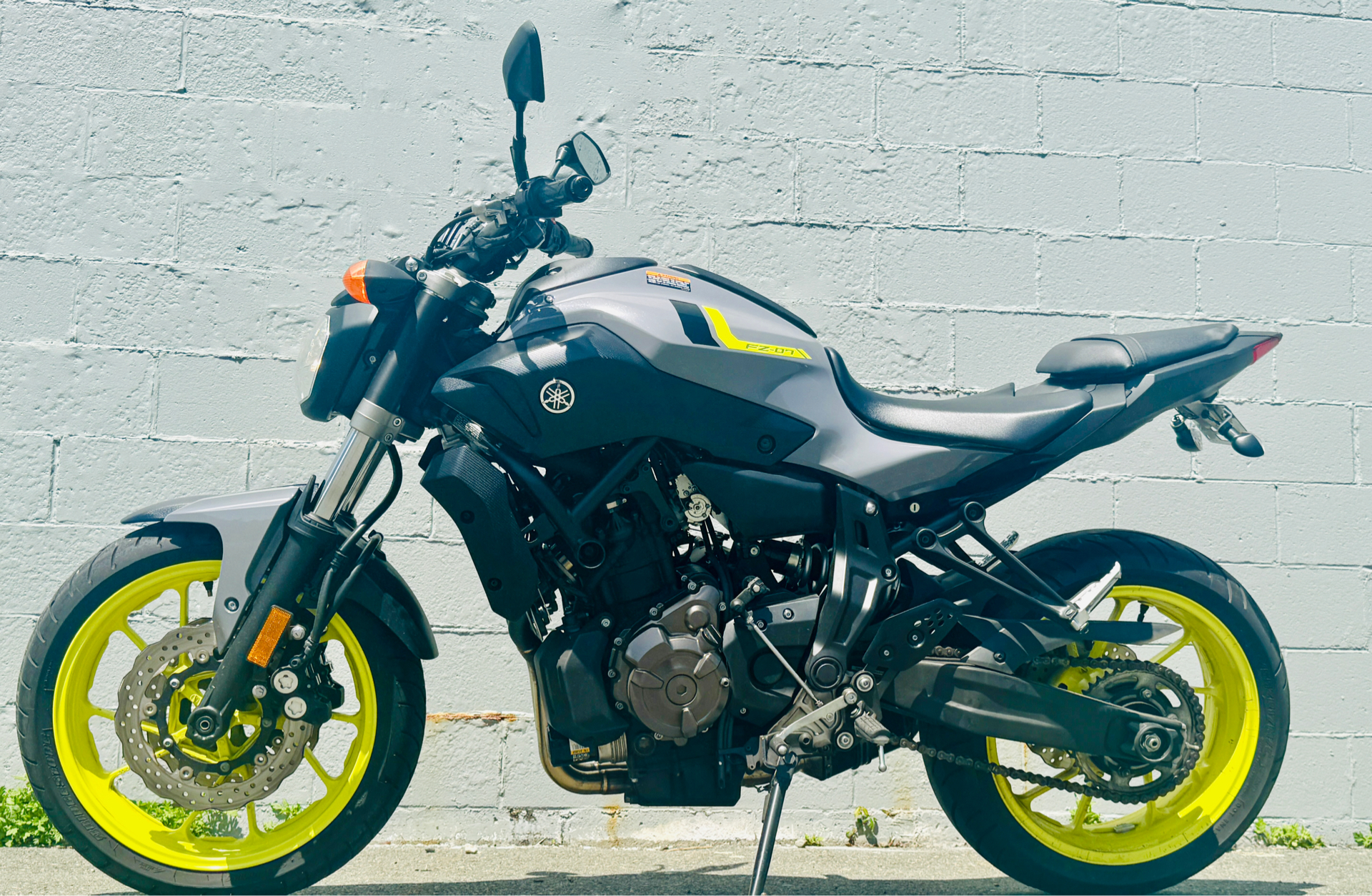 2016 Yamaha FZ-07 in Foxboro, Massachusetts - Photo 3