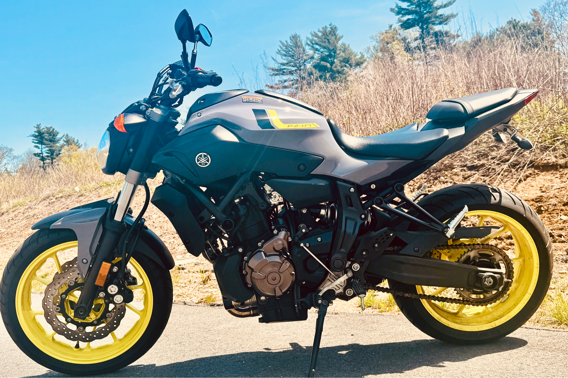 2016 Yamaha FZ-07 in Foxboro, Massachusetts - Photo 18