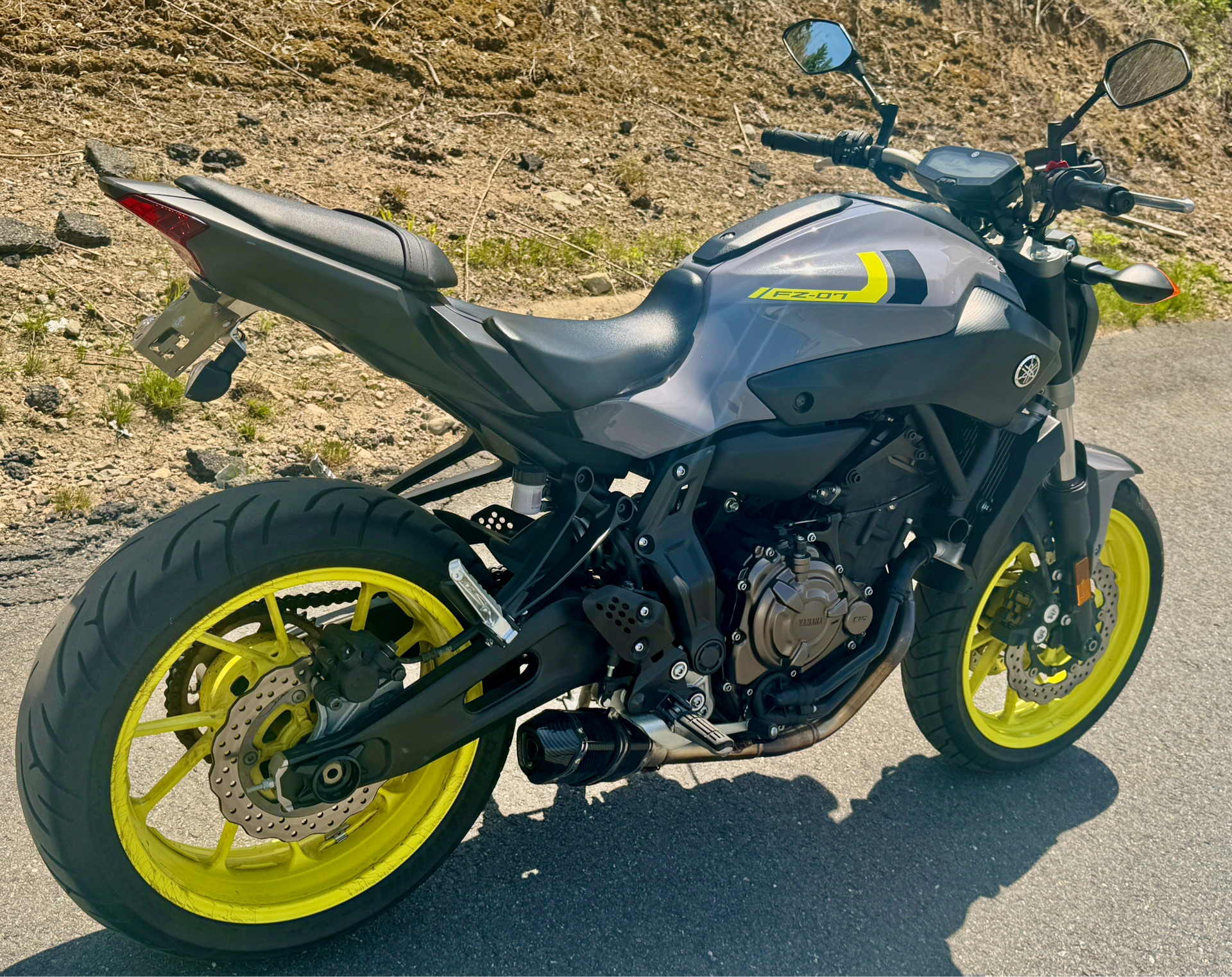 2016 Yamaha FZ-07 in Foxboro, Massachusetts - Photo 12
