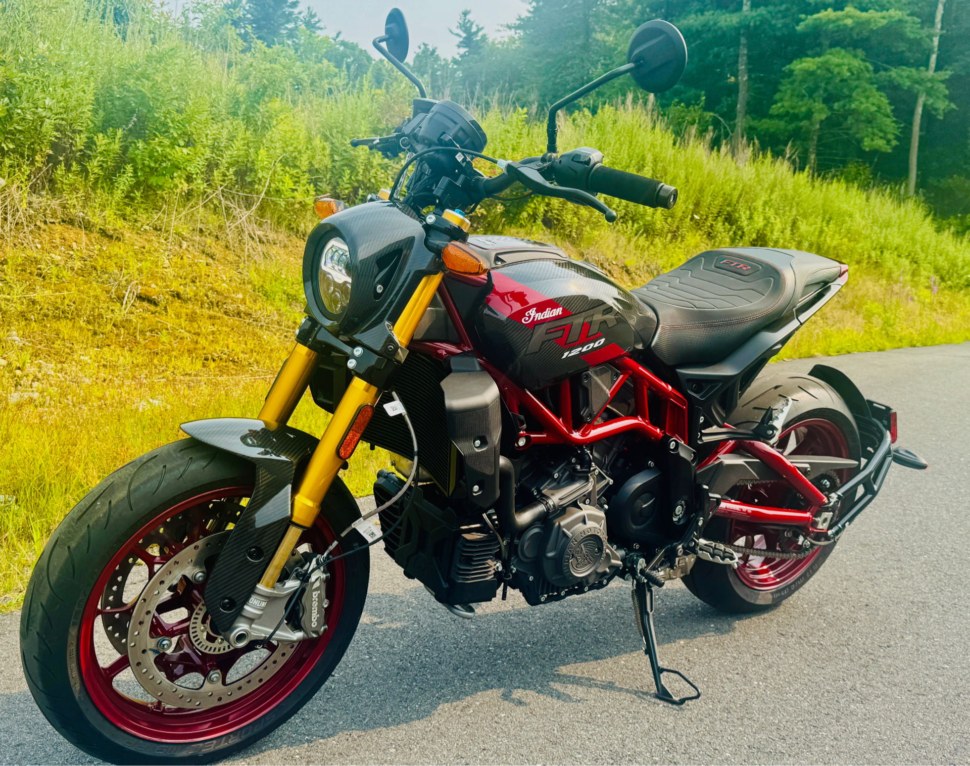 2024 Indian Motorcycle FTR R Carbon in Foxboro, Massachusetts - Photo 20