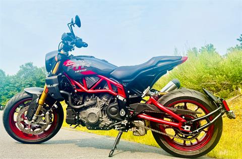 2024 Indian Motorcycle FTR R Carbon in Foxboro, Massachusetts - Photo 3