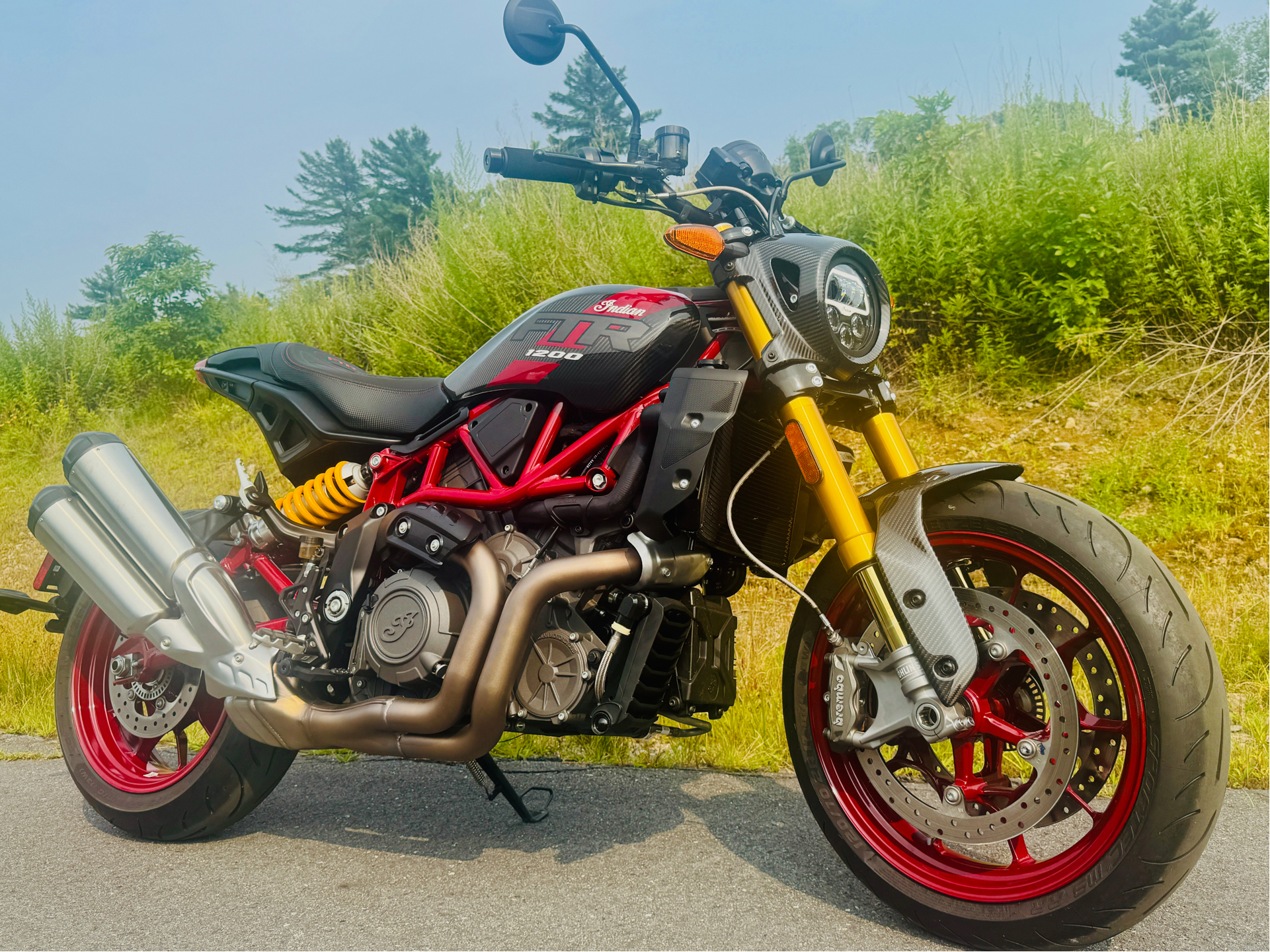 2024 Indian Motorcycle FTR R Carbon in Foxboro, Massachusetts - Photo 1
