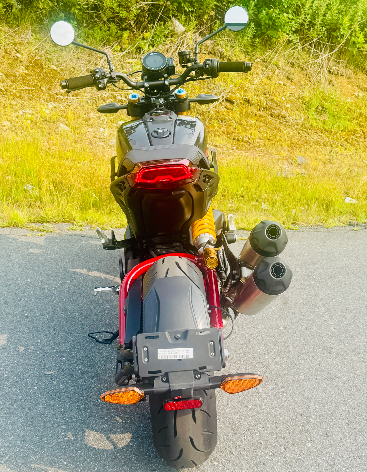 2024 Indian Motorcycle FTR R Carbon in Foxboro, Massachusetts - Photo 13