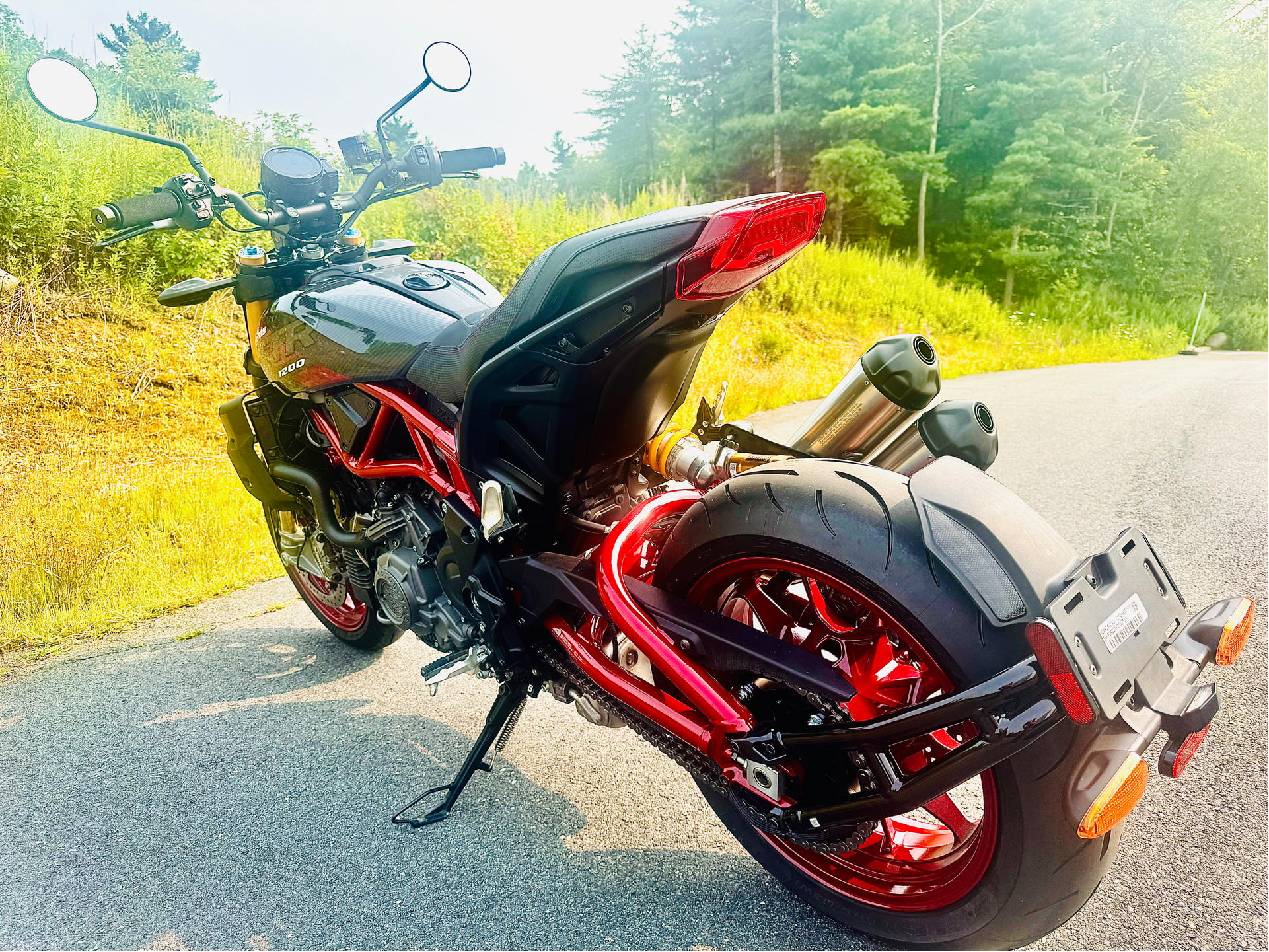 2024 Indian Motorcycle FTR R Carbon in Foxboro, Massachusetts - Photo 7