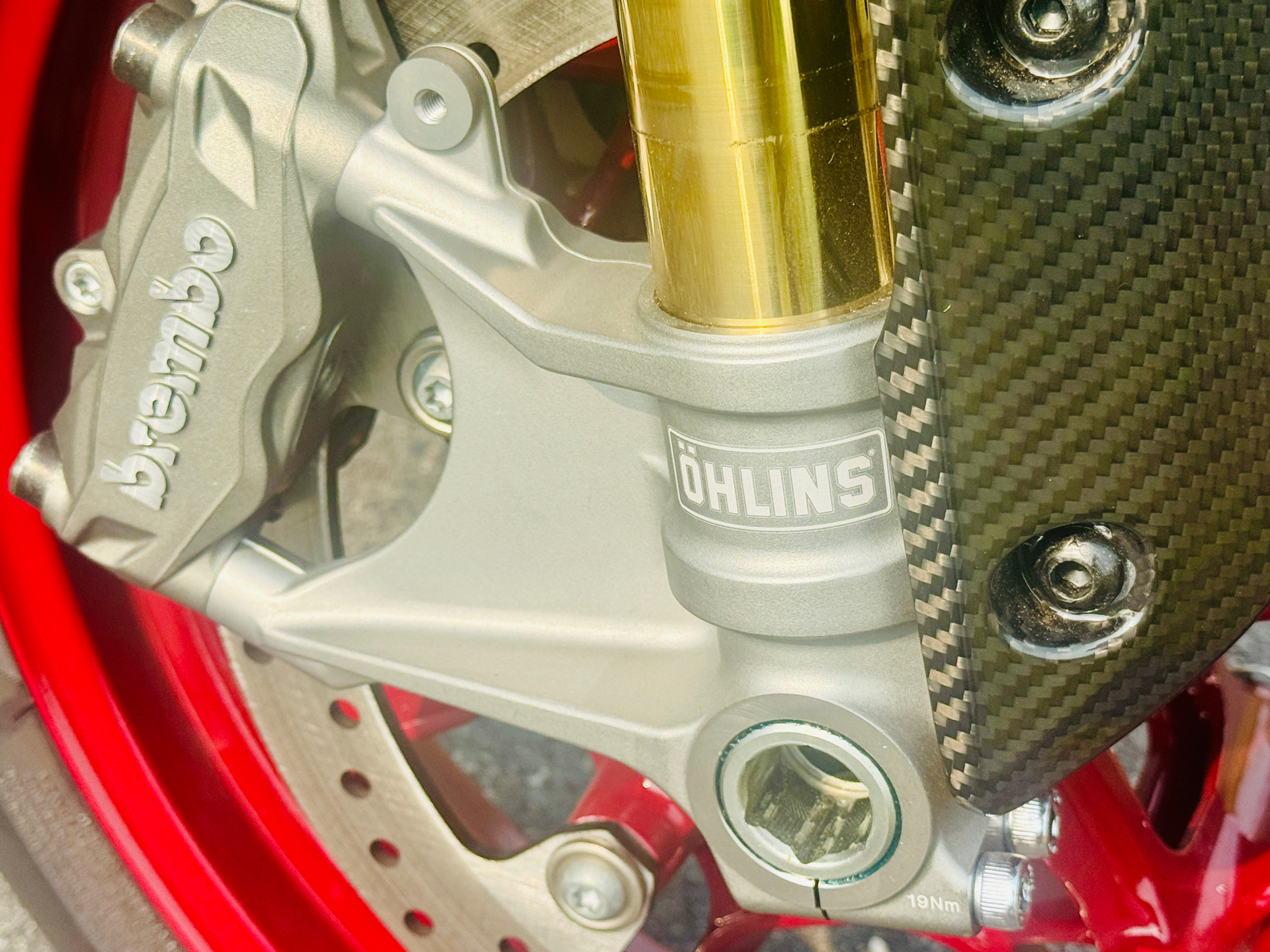 2024 Indian Motorcycle FTR R Carbon in Foxboro, Massachusetts - Photo 8