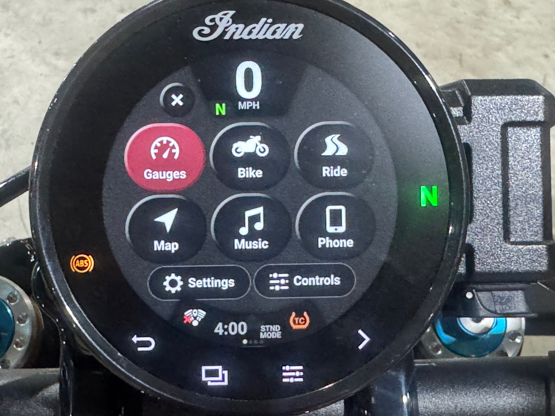 2024 Indian Motorcycle FTR R Carbon in Foxboro, Massachusetts - Photo 10