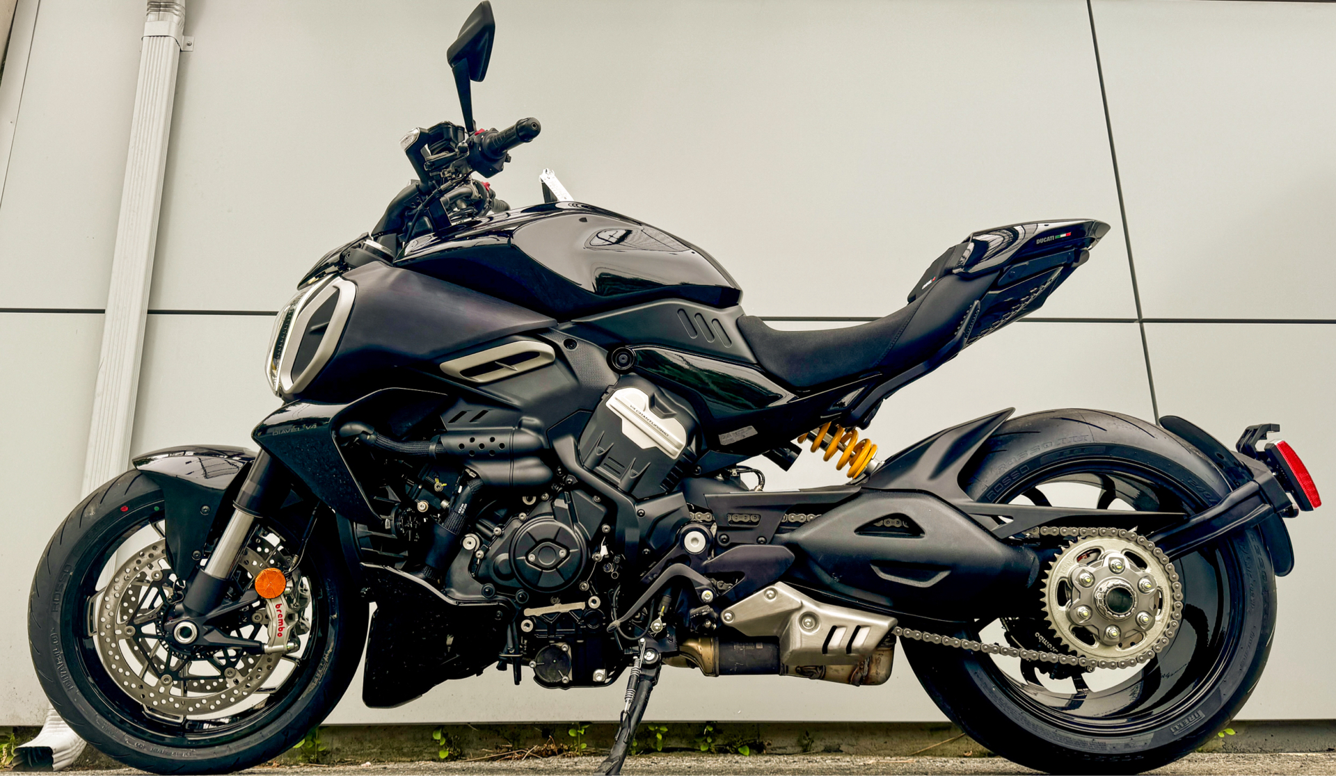 2024 Ducati Diavel V4 in Foxboro, Massachusetts - Photo 23