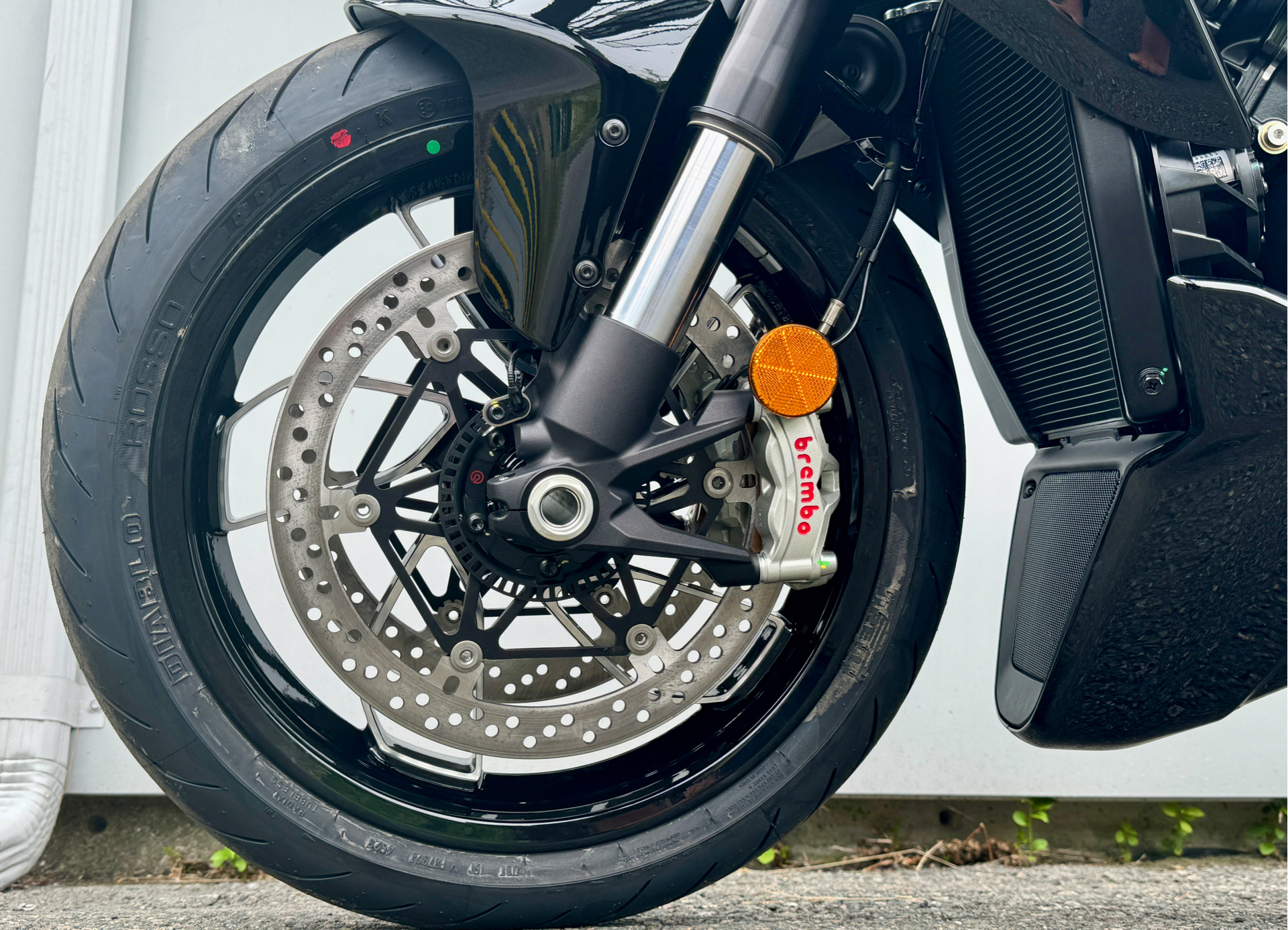 2024 Ducati Diavel V4 in Foxboro, Massachusetts - Photo 17