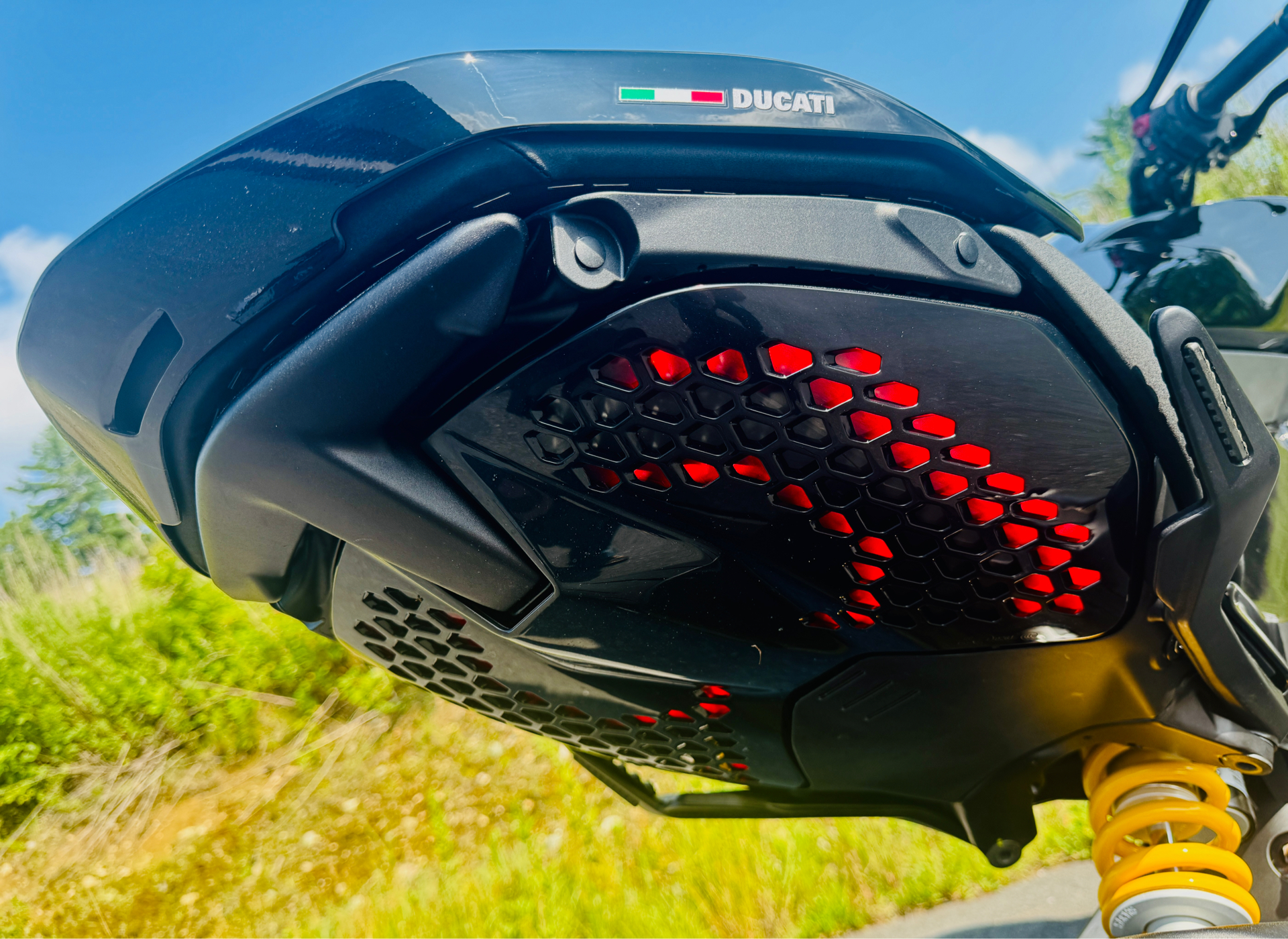 2024 Ducati Diavel V4 in Foxboro, Massachusetts - Photo 4