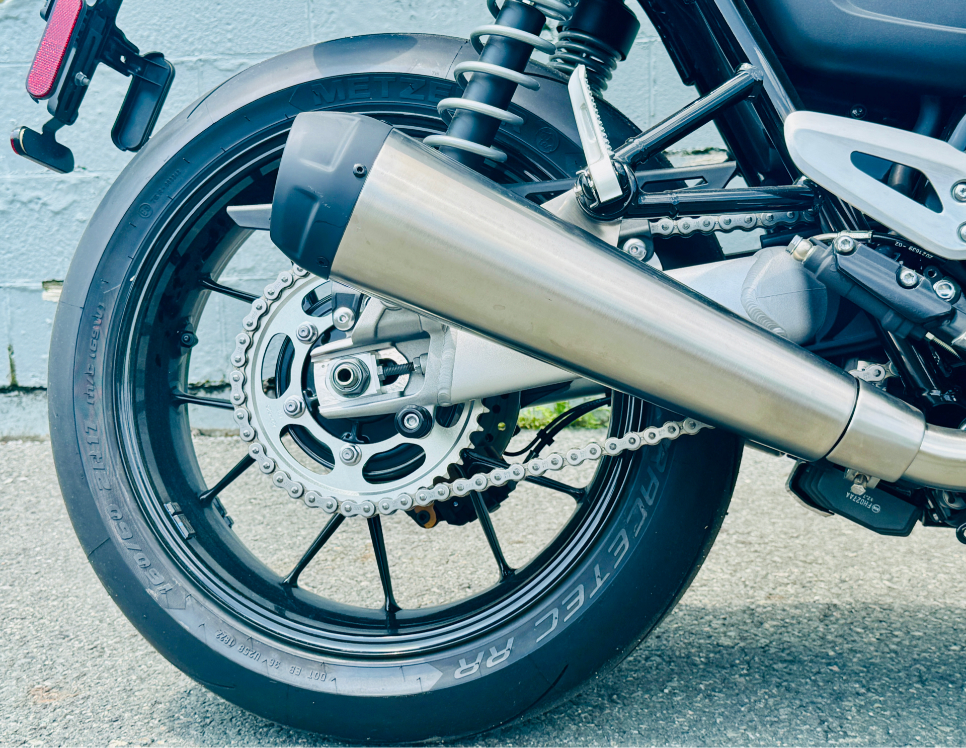 2023 Triumph Speed Twin 1200 in Foxboro, Massachusetts - Photo 24