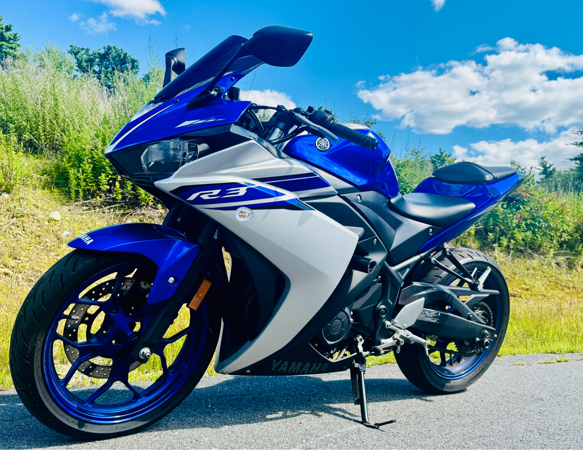 2016 Yamaha YZF-R3 in Foxboro, Massachusetts - Photo 14