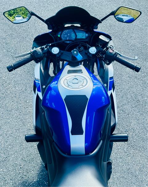 2016 Yamaha YZF-R3 in Foxboro, Massachusetts - Photo 4