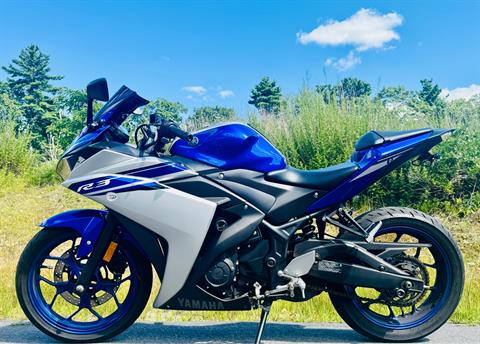2016 Yamaha YZF-R3 in Foxboro, Massachusetts - Photo 21