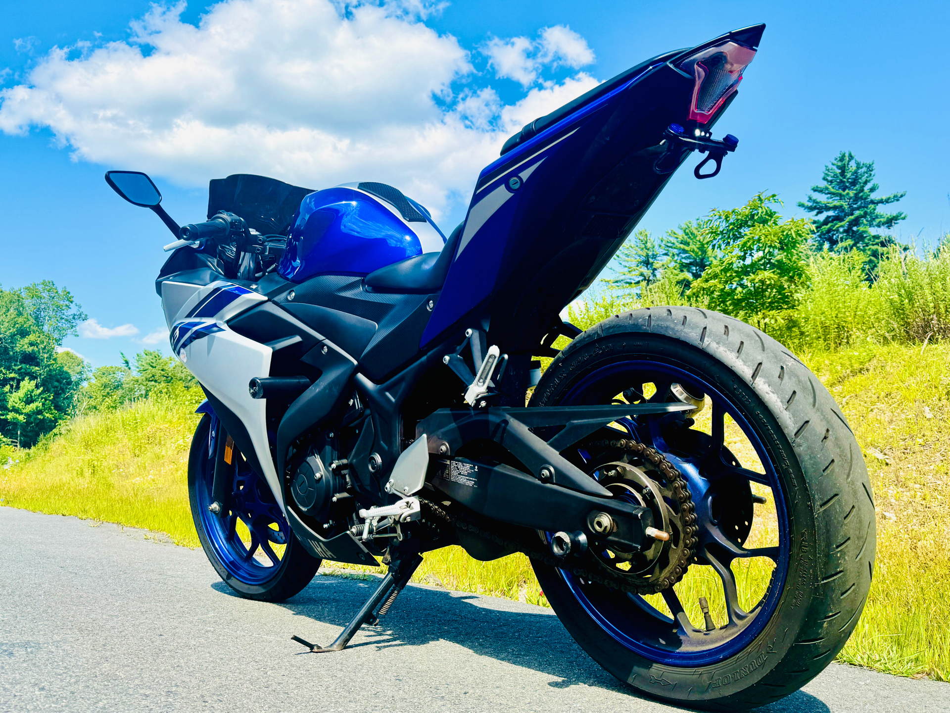 2016 Yamaha YZF-R3 in Foxboro, Massachusetts - Photo 9