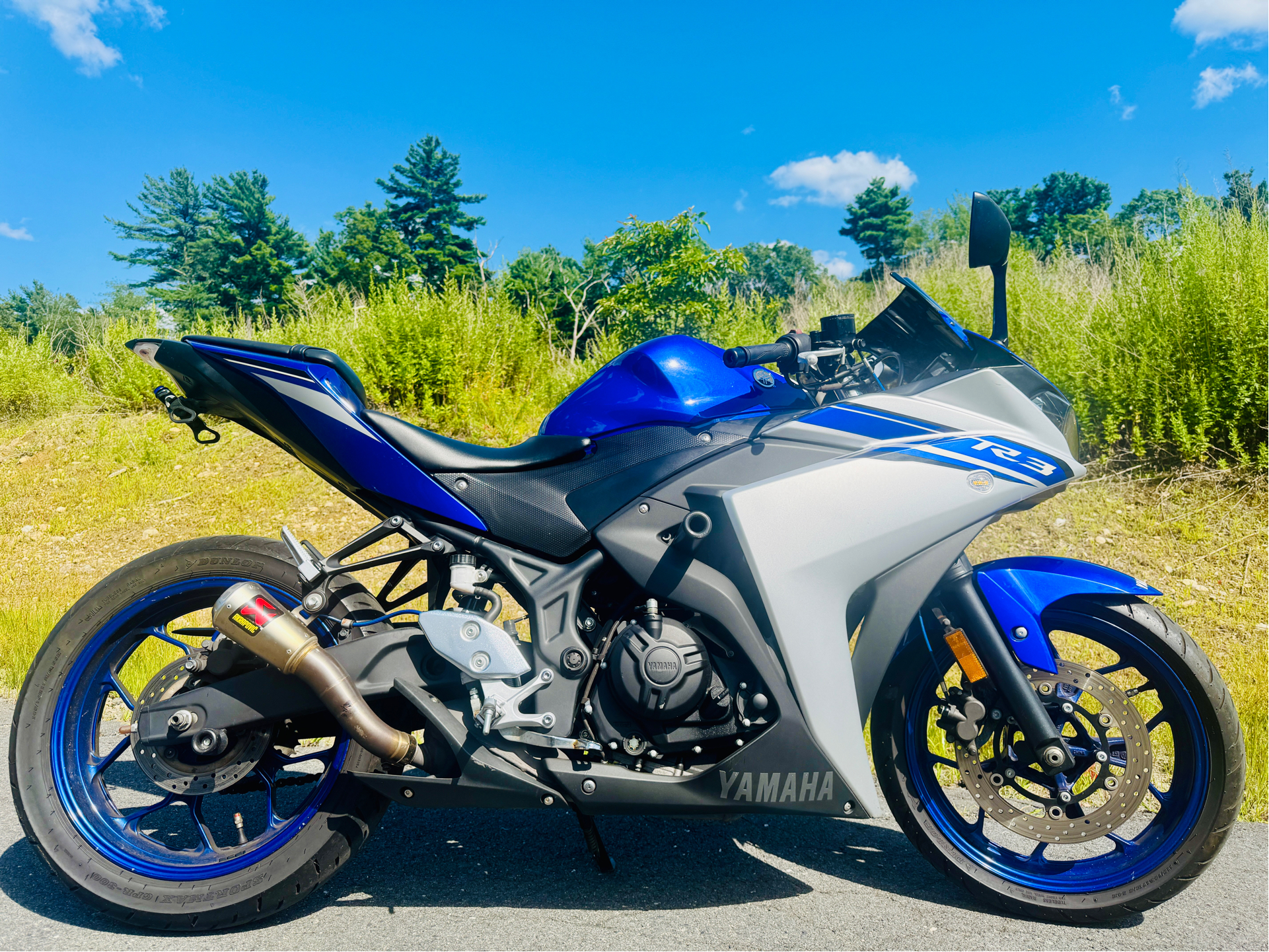 2016 Yamaha YZF-R3 in Foxboro, Massachusetts - Photo 19
