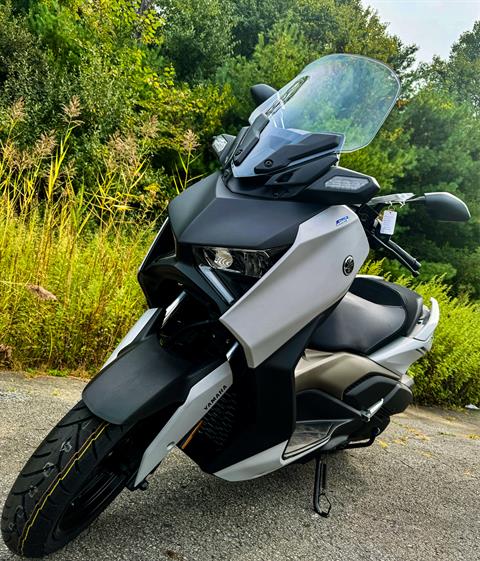 2024 Yamaha XMAX in Foxboro, Massachusetts - Photo 15