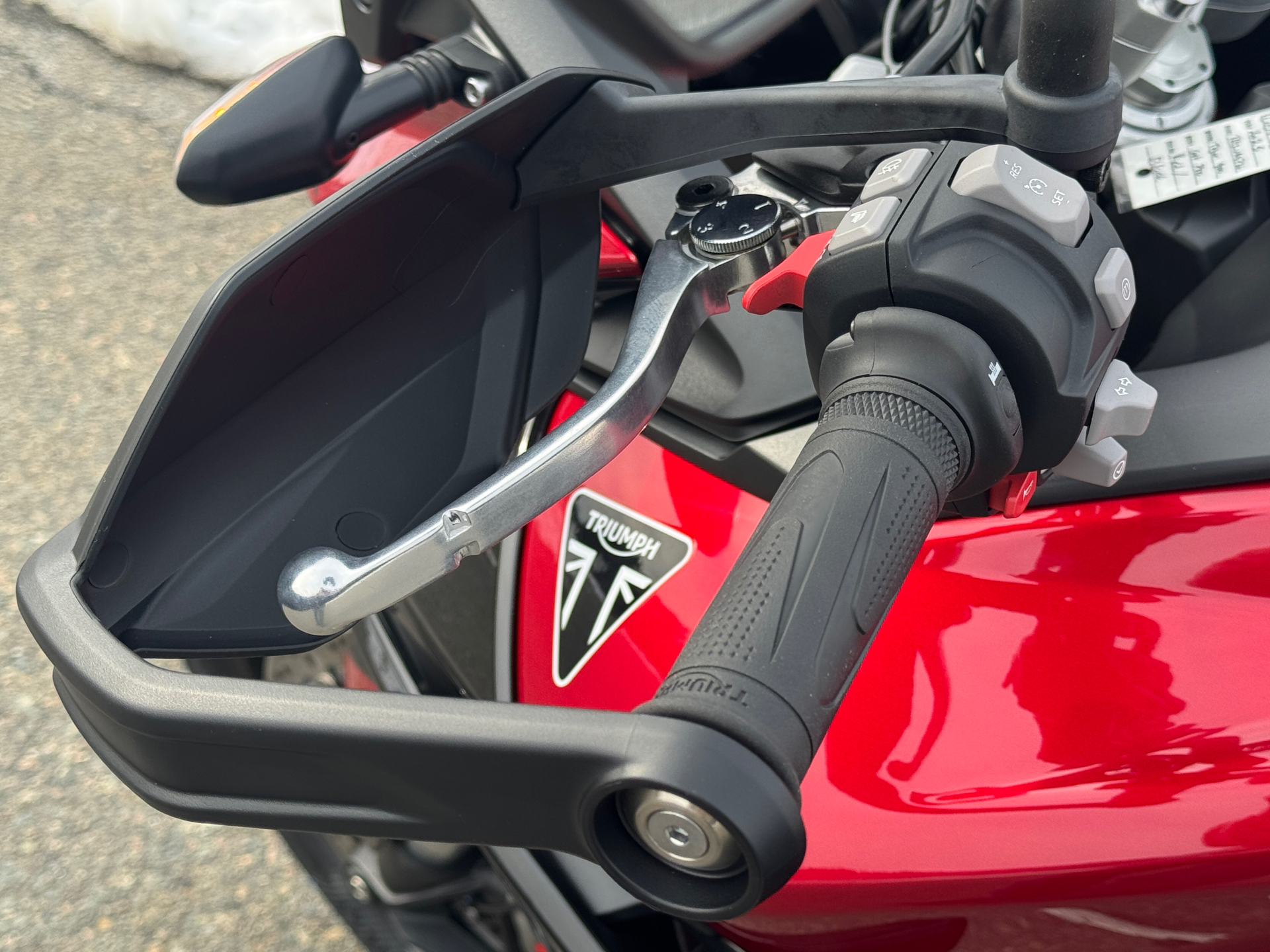 2025 Triumph Tiger 900 GT Pro in Foxboro, Massachusetts - Photo 9