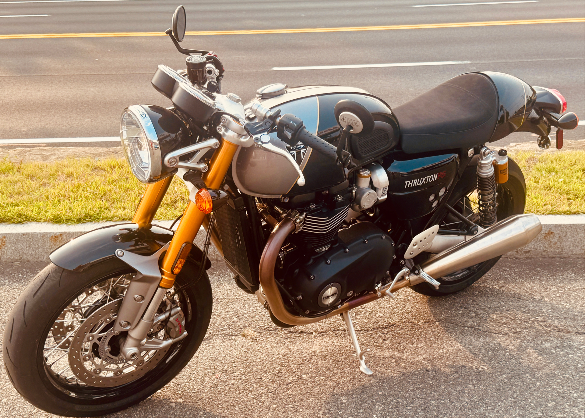 2024 Triumph Thruxton RS in Foxboro, Massachusetts - Photo 21