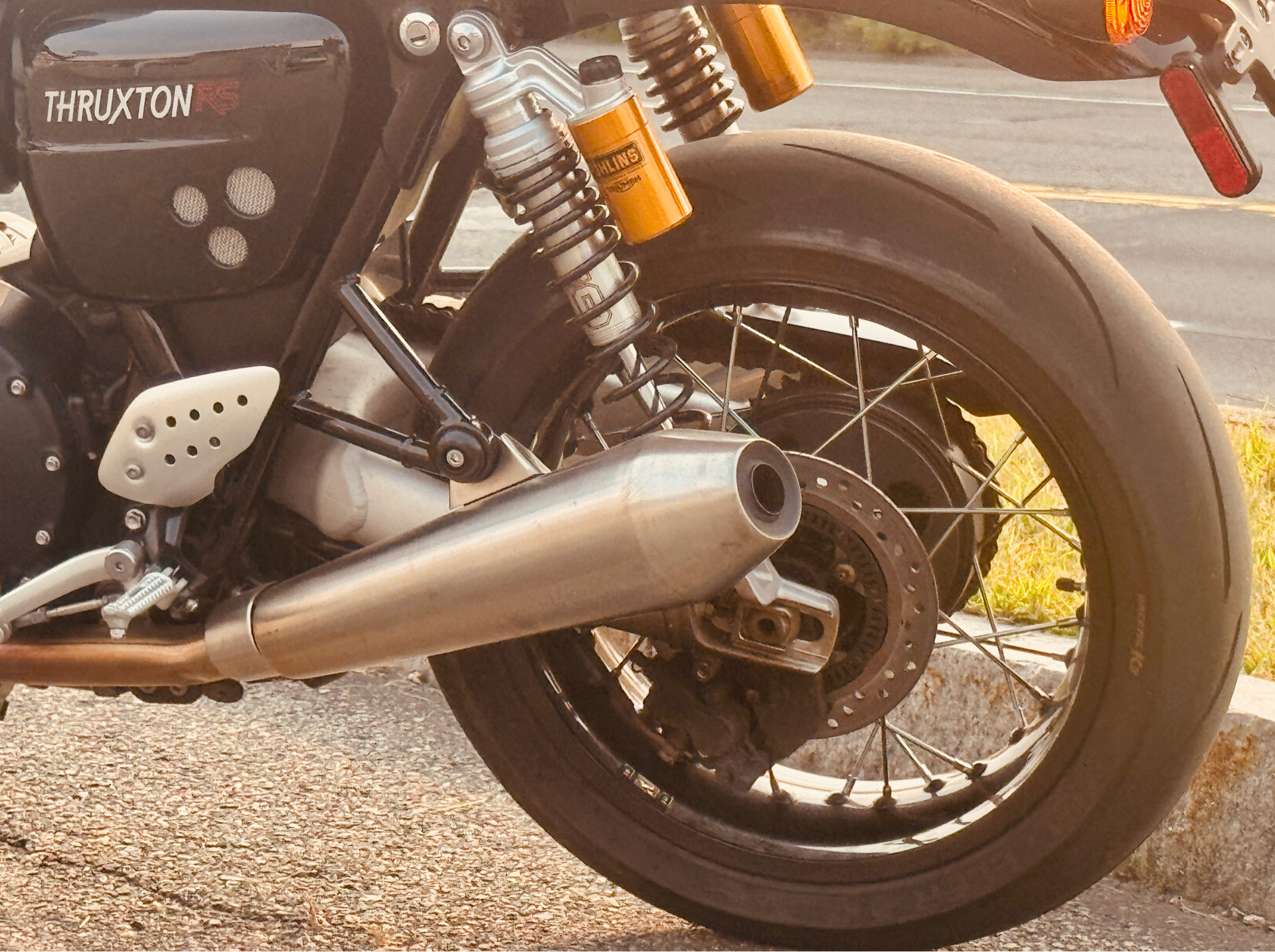 2024 Triumph Thruxton RS in Foxboro, Massachusetts - Photo 16