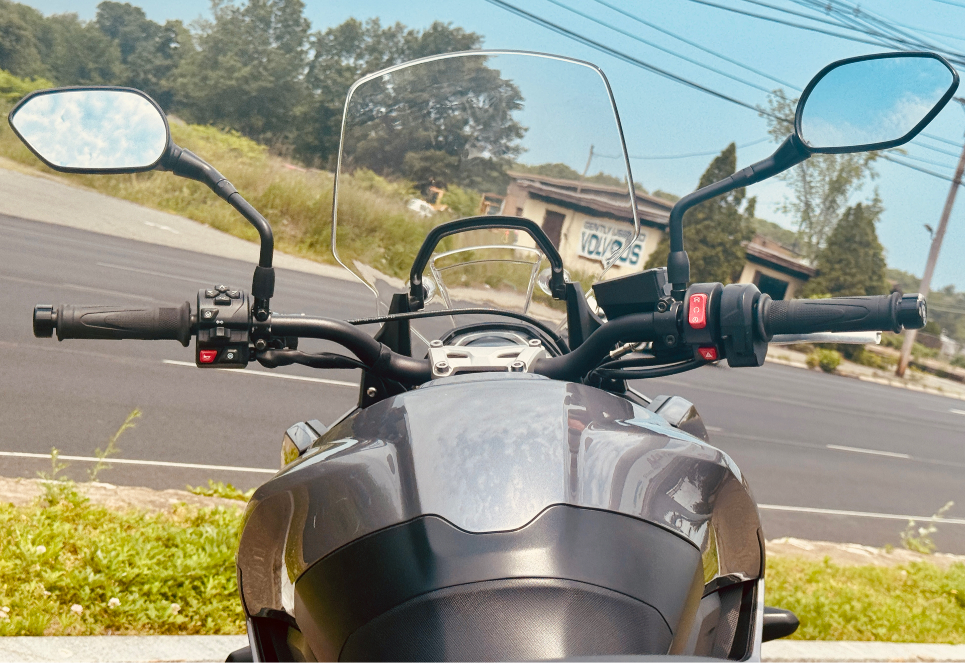 2023 Triumph Tiger Sport 660 in Foxboro, Massachusetts - Photo 16