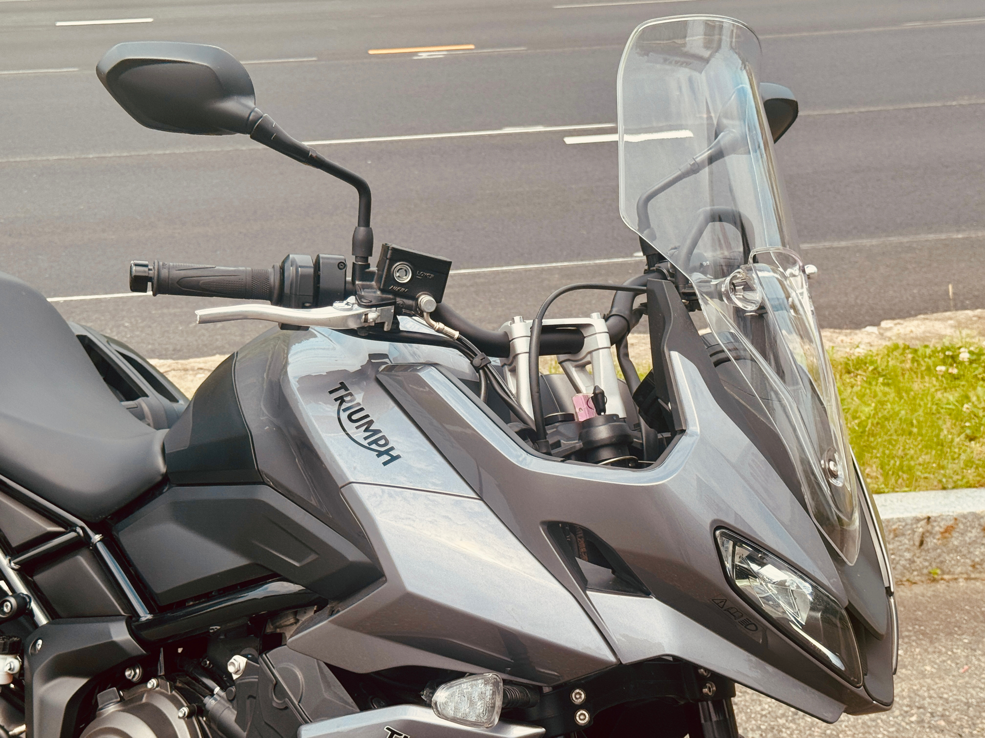 2023 Triumph Tiger Sport 660 in Foxboro, Massachusetts - Photo 10