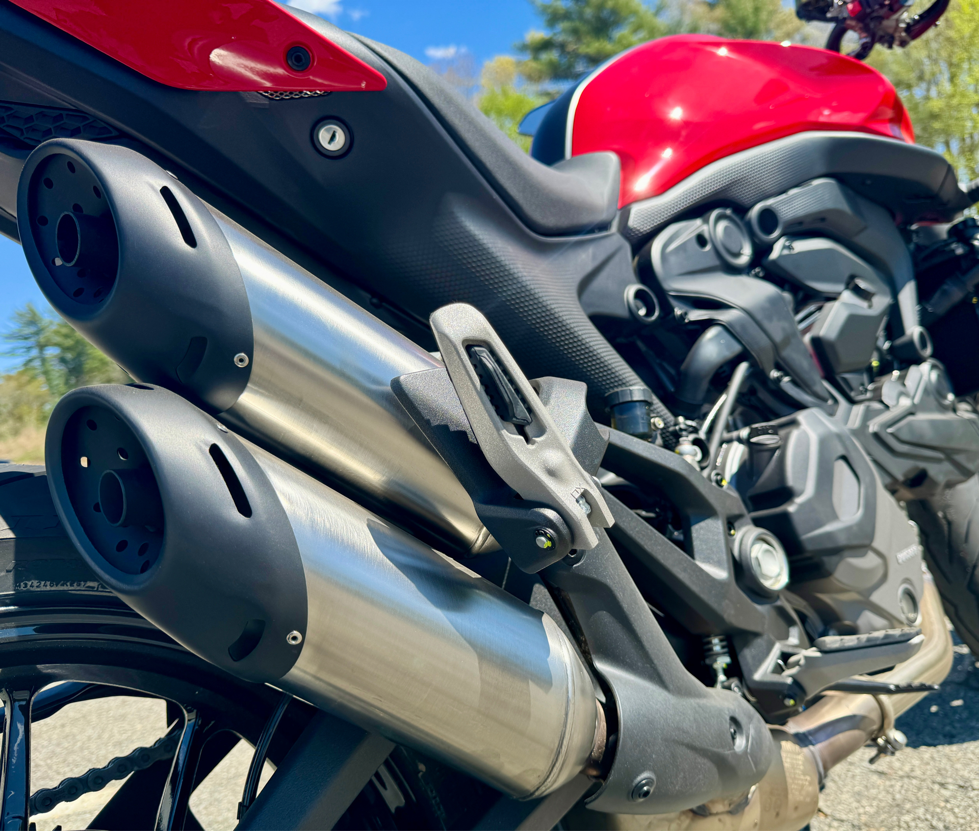 2024 Ducati Monster + in Foxboro, Massachusetts - Photo 24