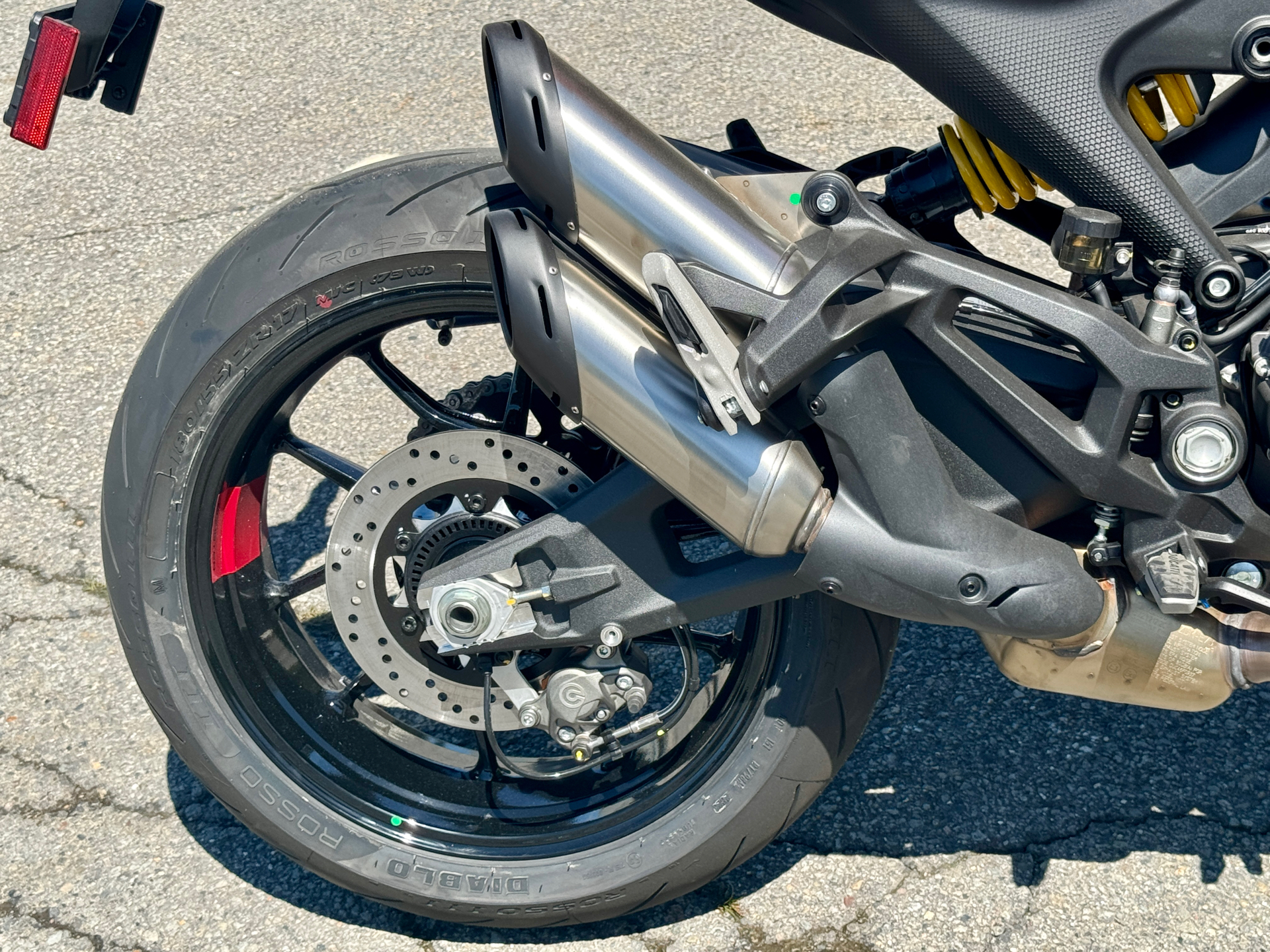2024 Ducati Monster + in Foxboro, Massachusetts - Photo 31
