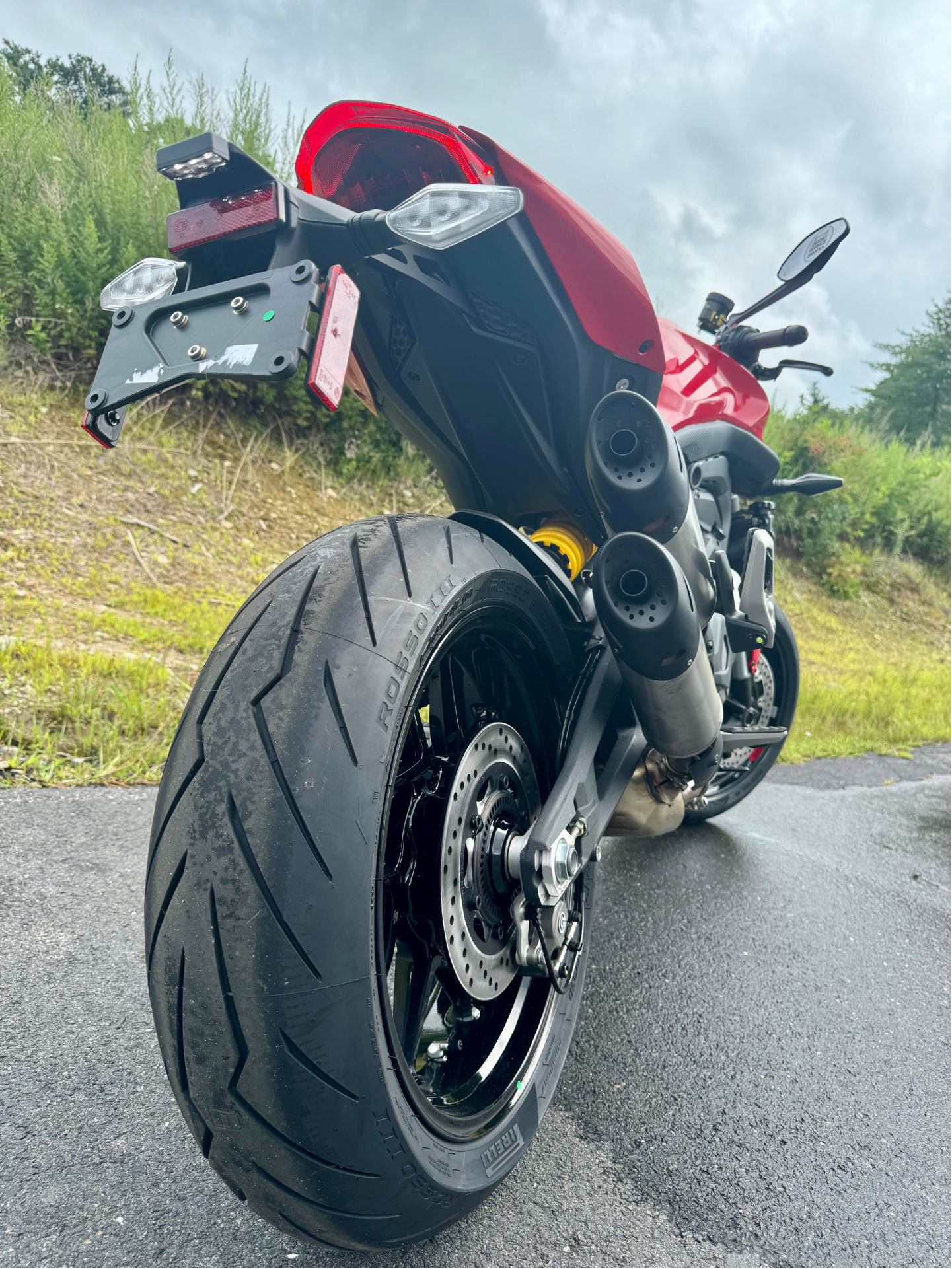 2024 Ducati Monster + in Foxboro, Massachusetts - Photo 9