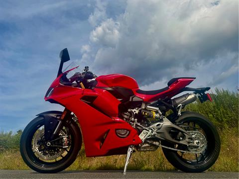 2026 Ducati Panigale V2 in Foxboro, Massachusetts - Photo 9