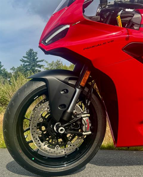 2026 Ducati Panigale V2 in Foxboro, Massachusetts - Photo 13
