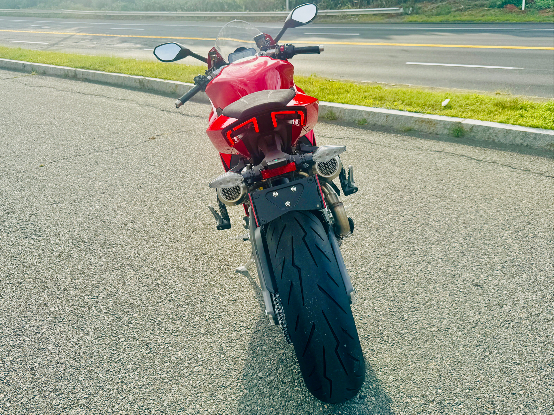 2026 Ducati Panigale V2 in Foxboro, Massachusetts - Photo 18