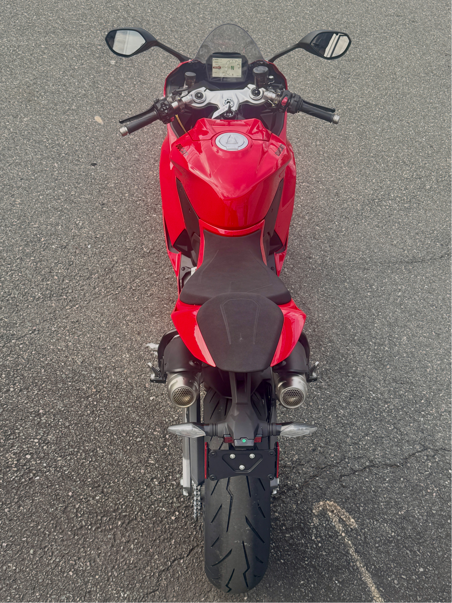 2026 Ducati Panigale V2 in Foxboro, Massachusetts - Photo 12