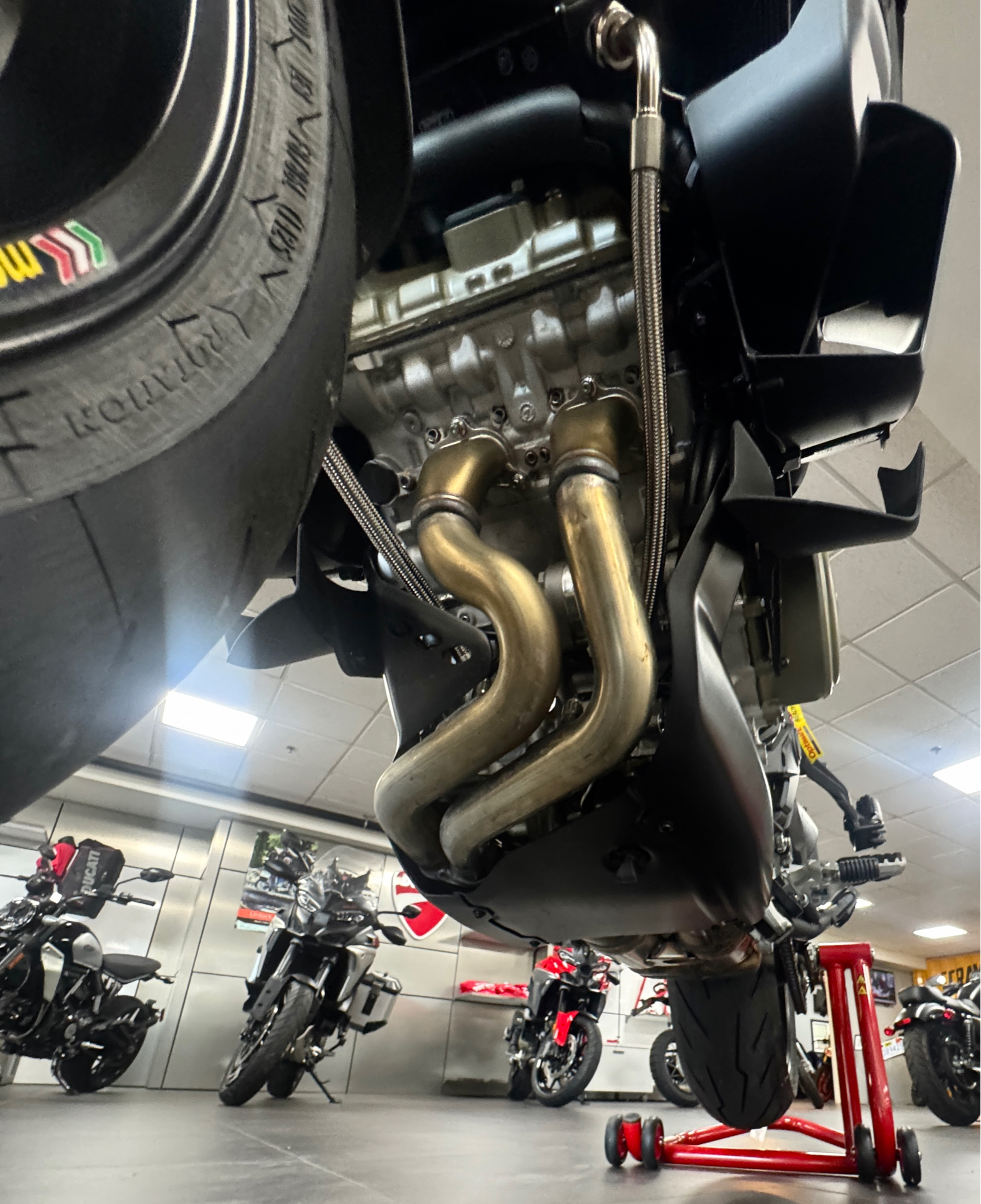 2026 Ducati MULTISTRADA V4 PIKES PEAK in Foxboro, Massachusetts - Photo 12