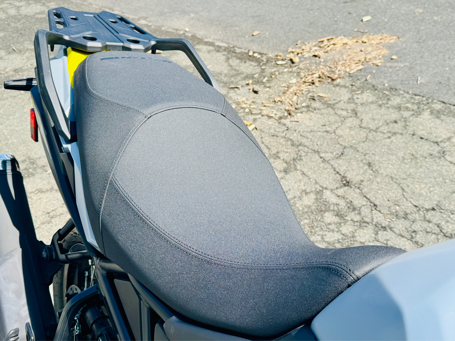 2023 Suzuki V-Strom 800DE in Foxboro, Massachusetts - Photo 11
