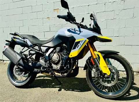 2023 Suzuki V-Strom 800DE in Foxboro, Massachusetts - Photo 14