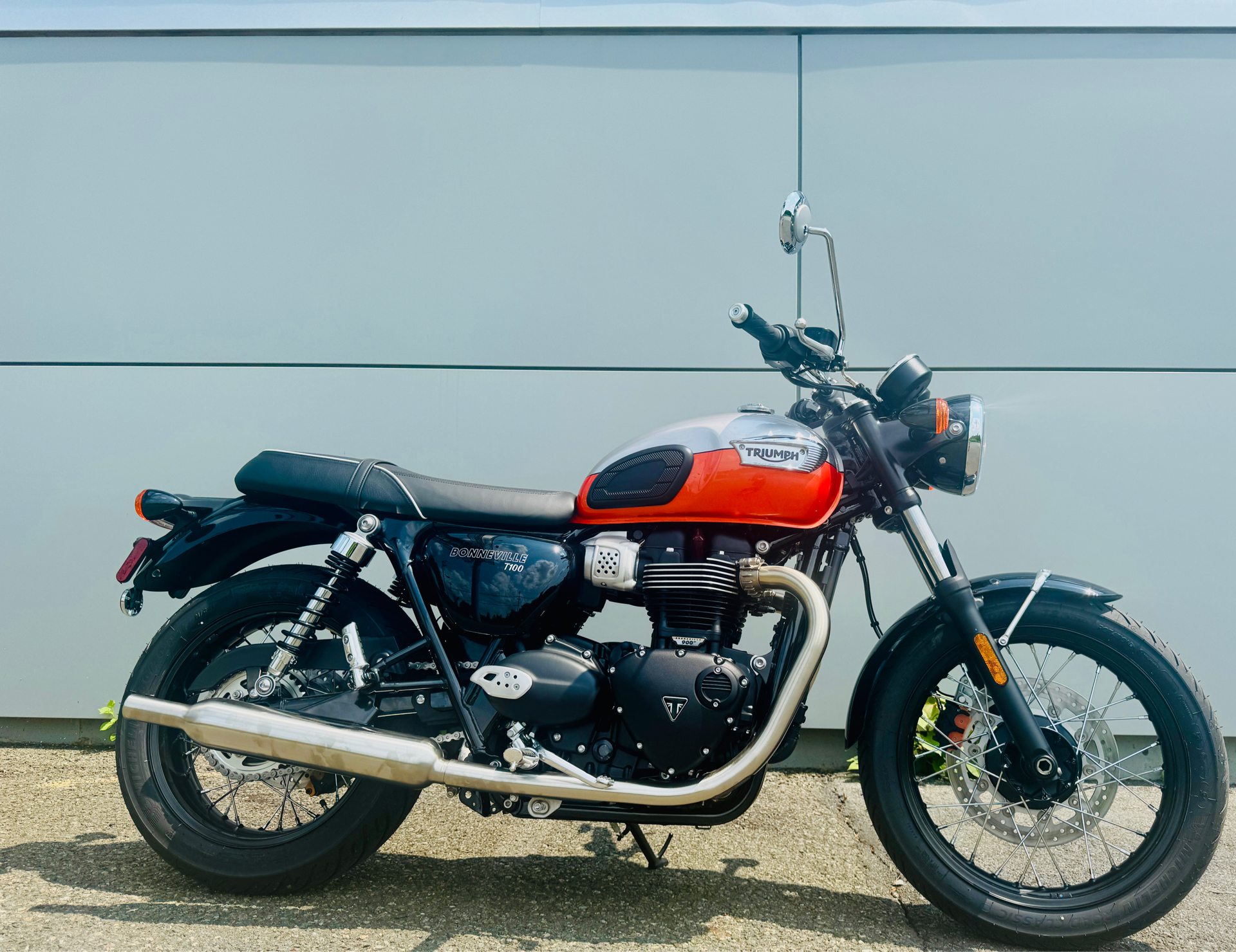 2025 Triumph Bonneville T100 in Foxboro, Massachusetts - Photo 19