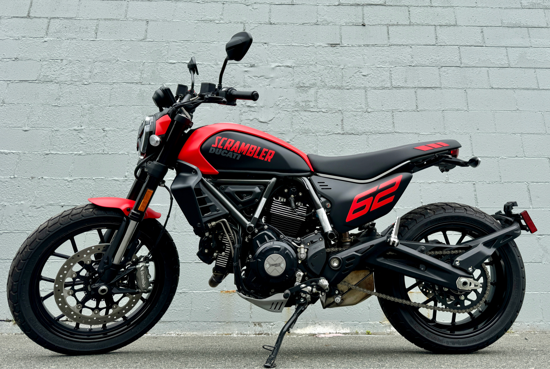 2024 Ducati Scrambler Full Throttle in Foxboro, Massachusetts - Photo 11