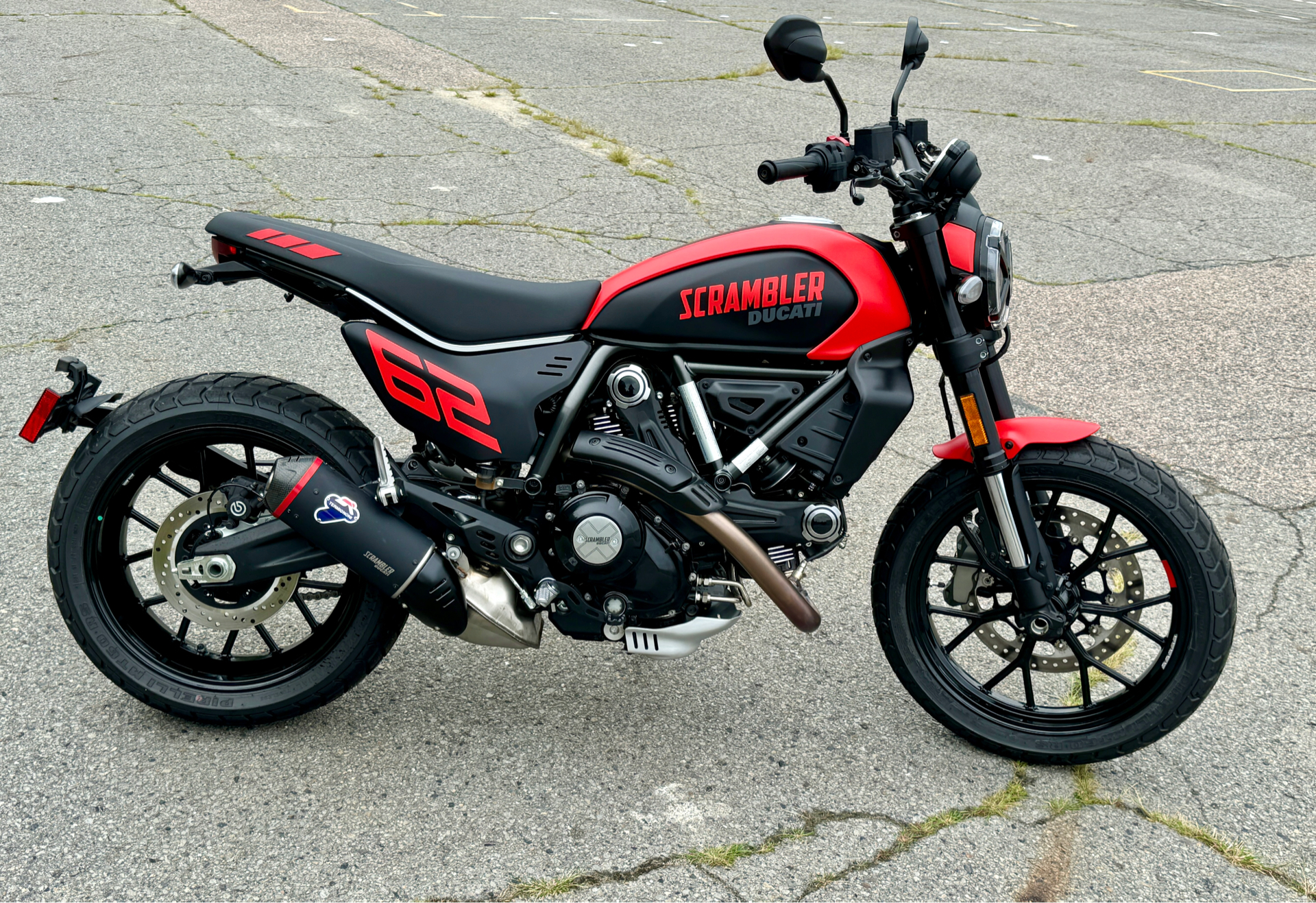 2024 Ducati Scrambler Full Throttle in Foxboro, Massachusetts - Photo 7