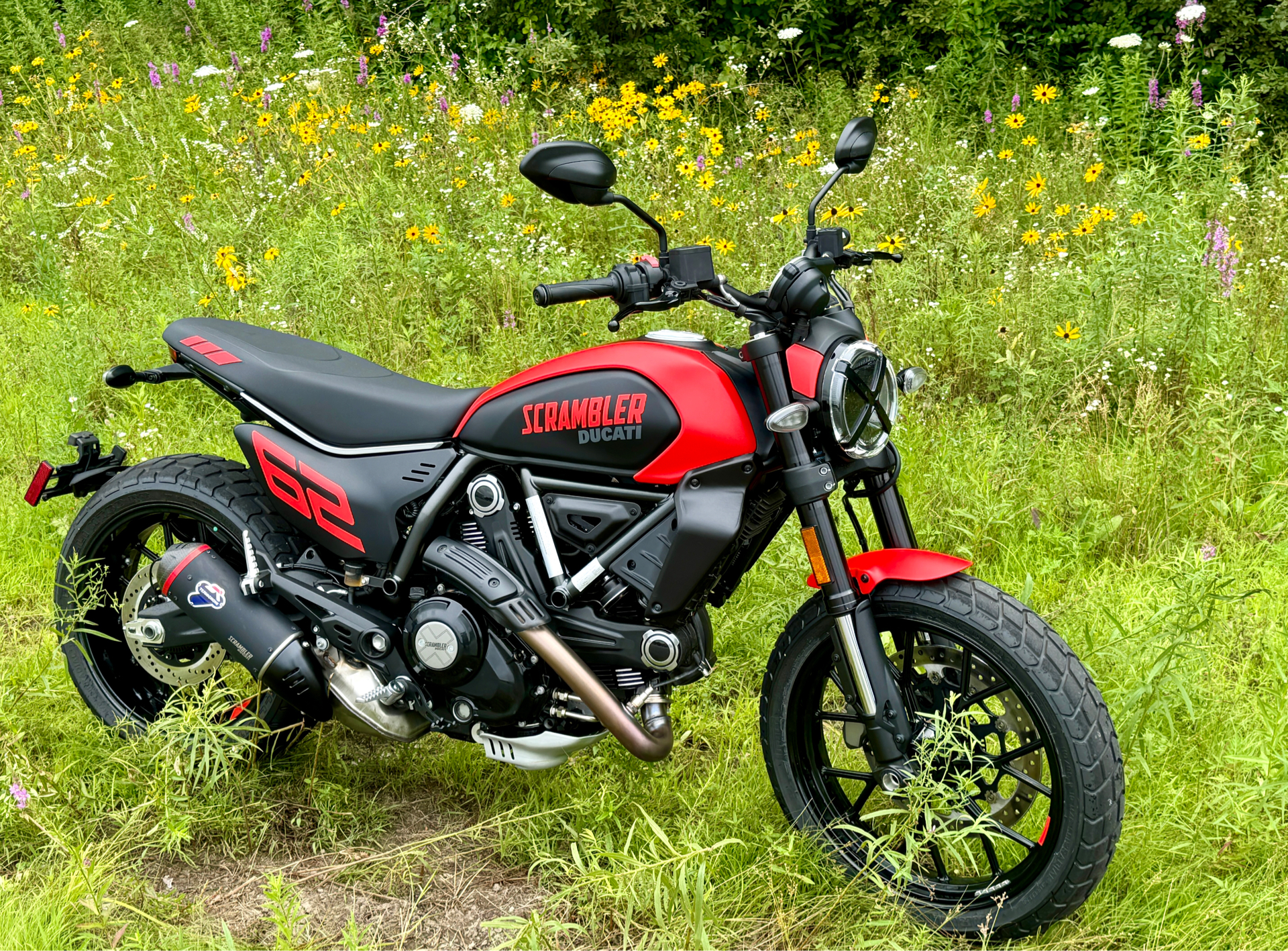 2024 Ducati Scrambler Full Throttle in Foxboro, Massachusetts - Photo 15