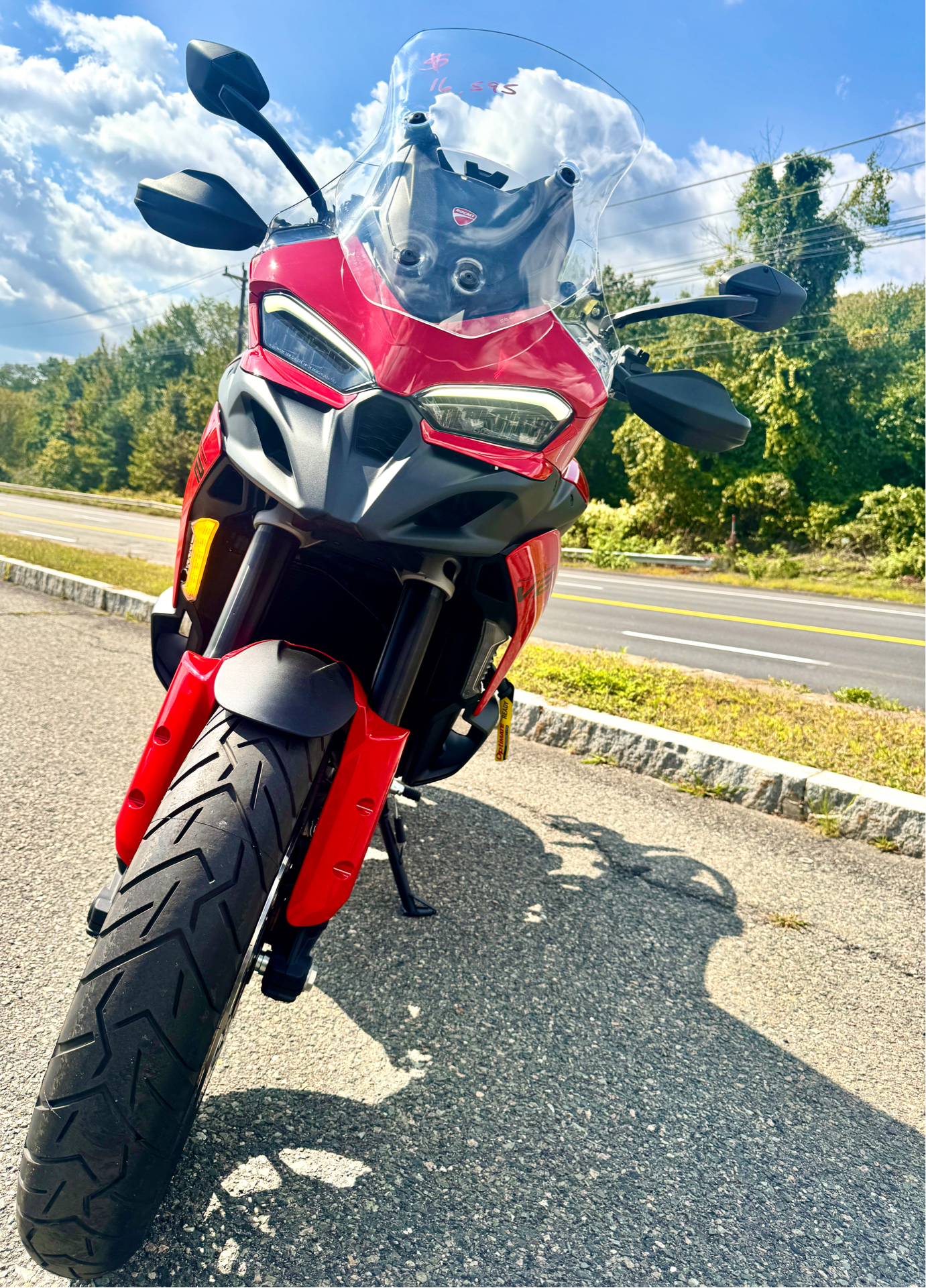 2025 Ducati Multistrada V2 S in Foxboro, Massachusetts - Photo 5