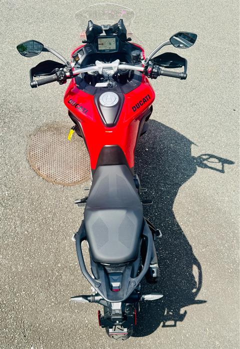 2025 Ducati Multistrada V2 S in Foxboro, Massachusetts - Photo 13