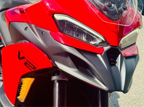 2025 Ducati Multistrada V2 S in Foxboro, Massachusetts - Photo 12