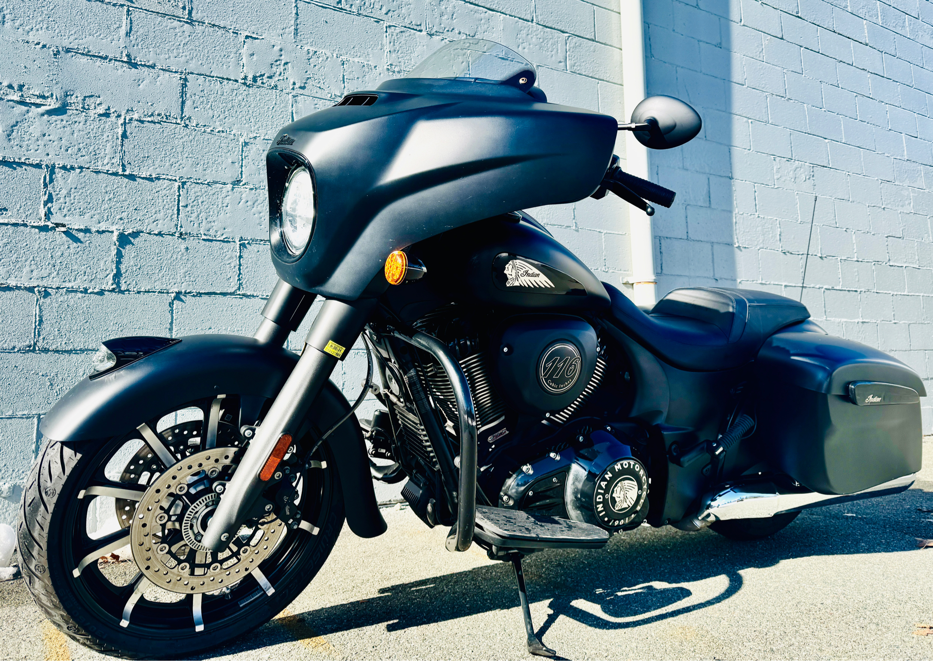 2022 Indian Motorcycle Chieftain® Dark Horse® in Foxboro, Massachusetts - Photo 3